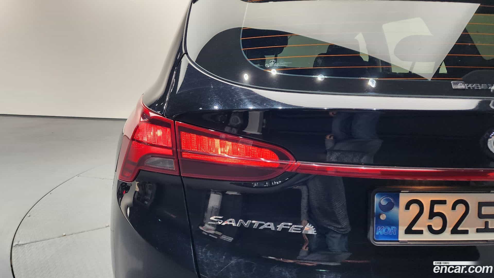 Santafe Hyundai 2021.11-OUTER-033