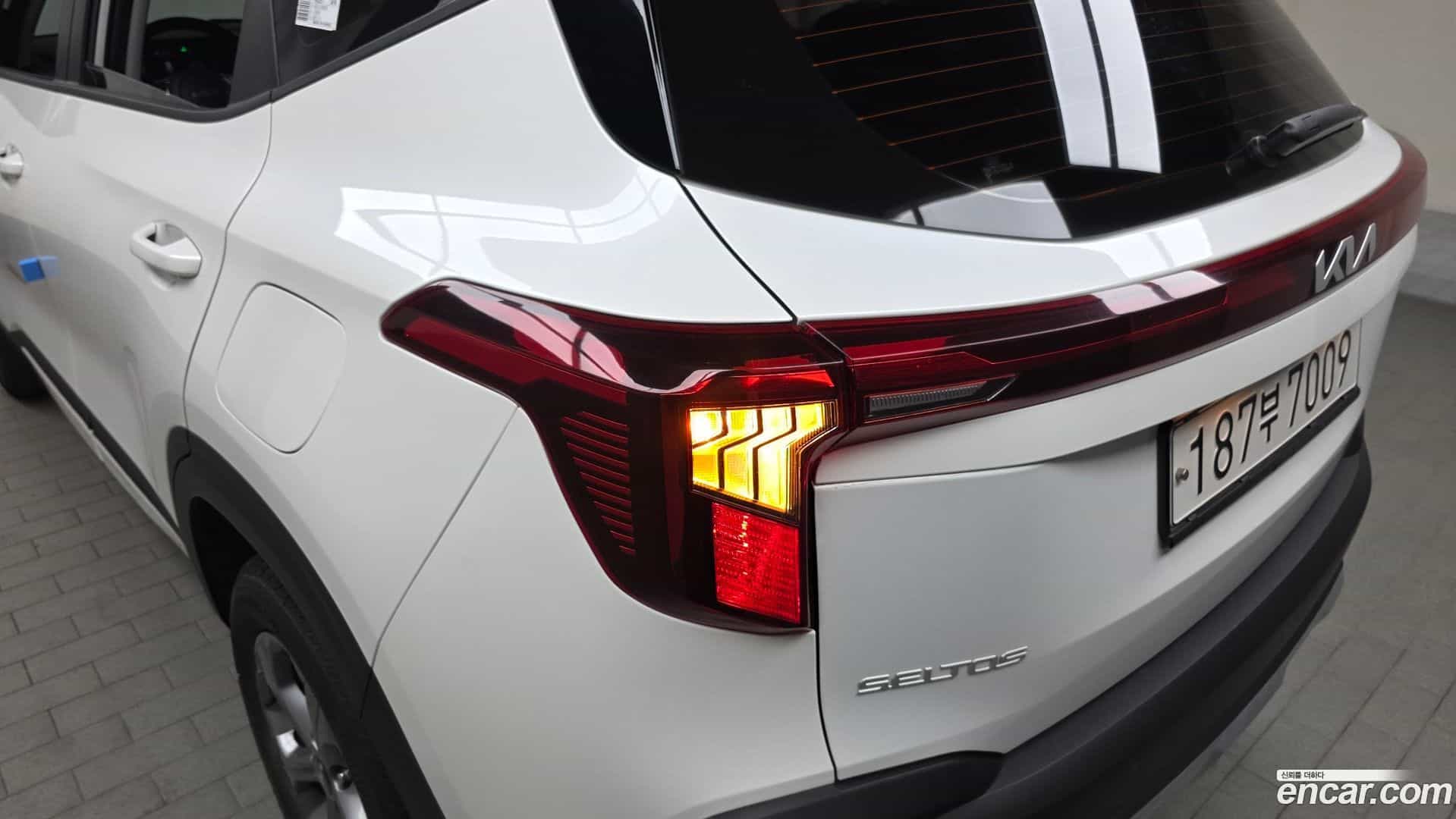 Seltos Kia 2023.4-OUTER-033