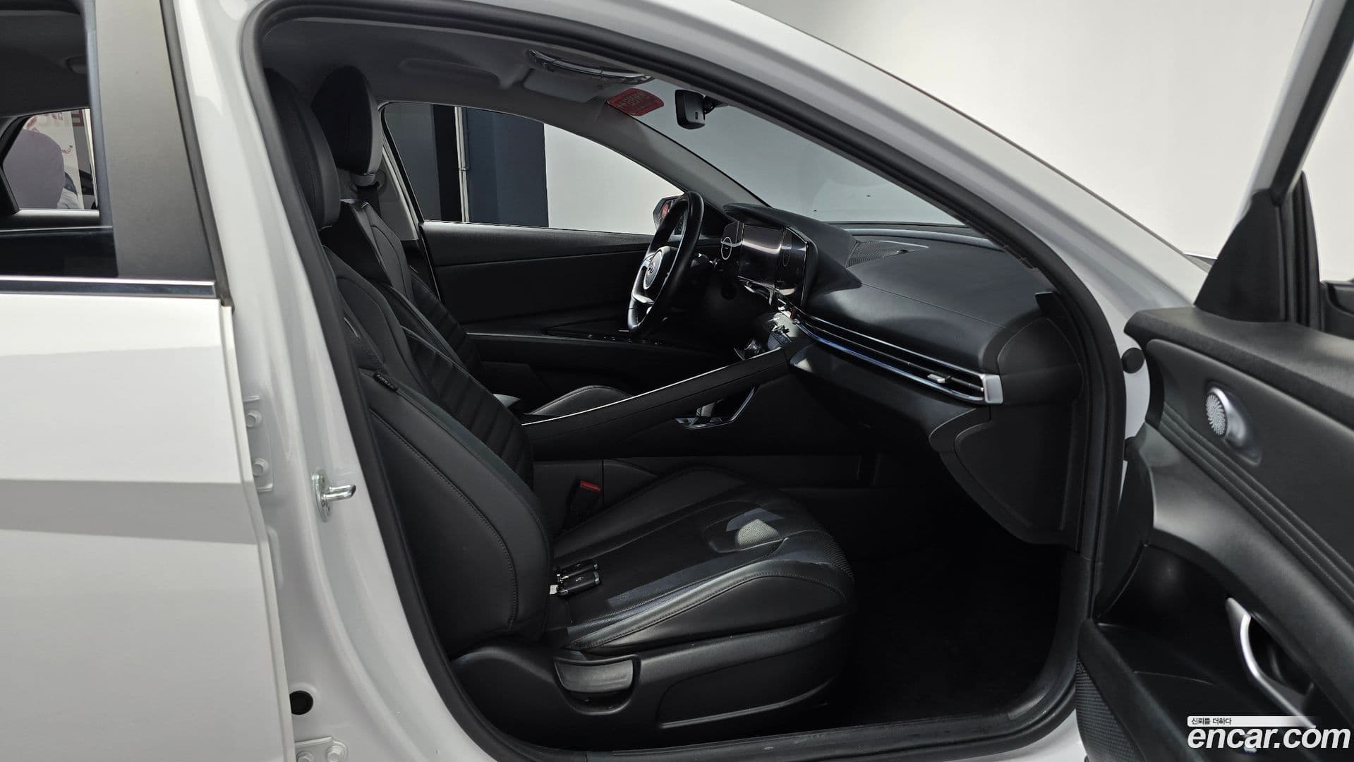 Main__Slider__Photo:AVANTE Hyundai 2020.4-26