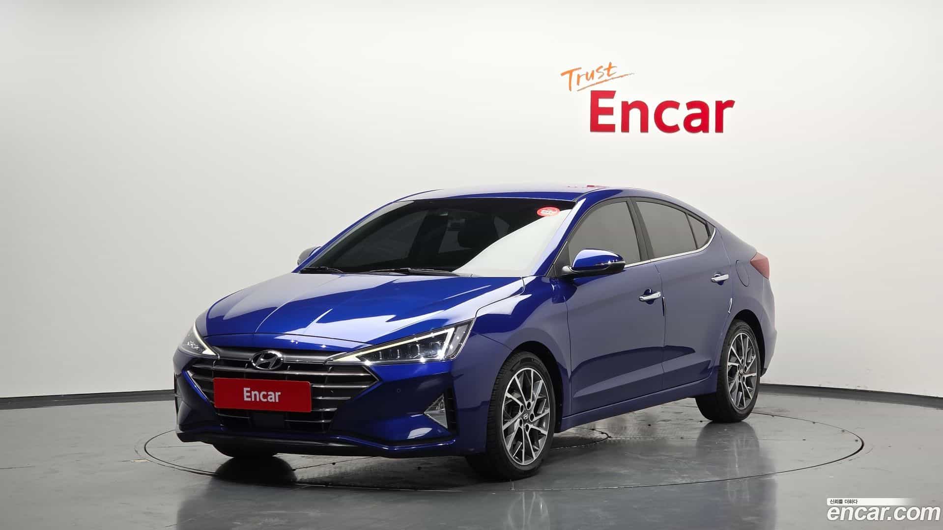 AVANTE Hyundai 2018.8-OUTER-001