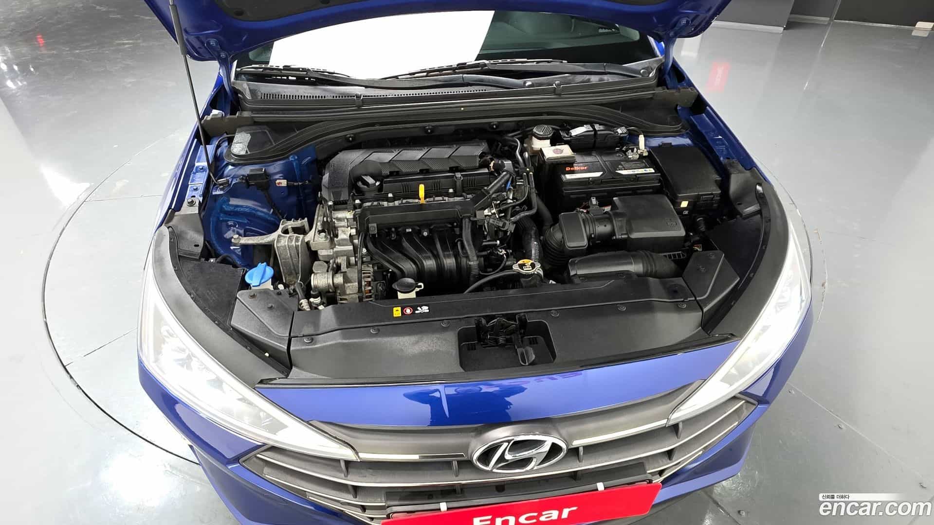 AVANTE Hyundai 2018.8-OUTER-006