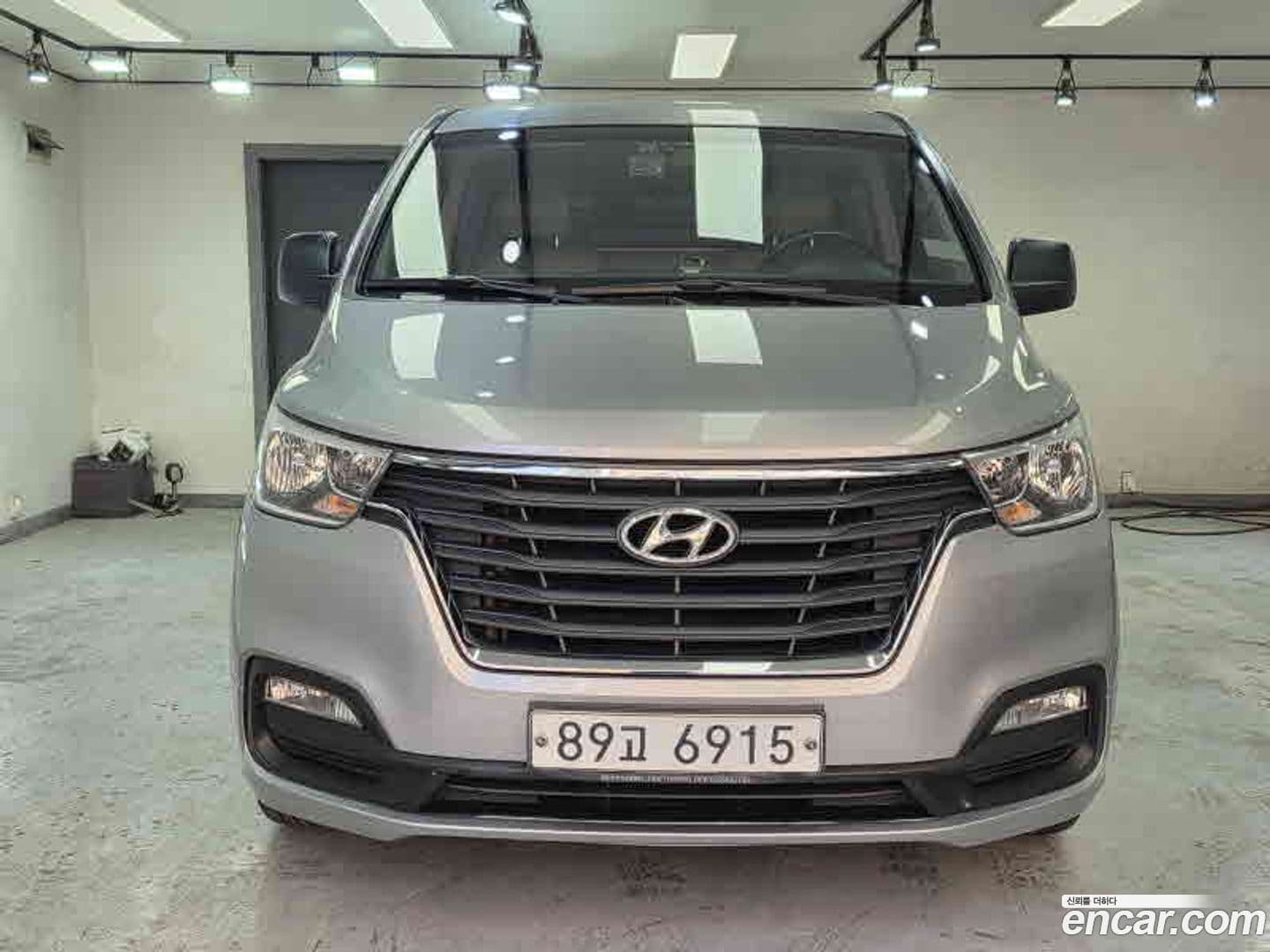 Main__Slider__Photo:Starex Hyundai 2019.6-0
