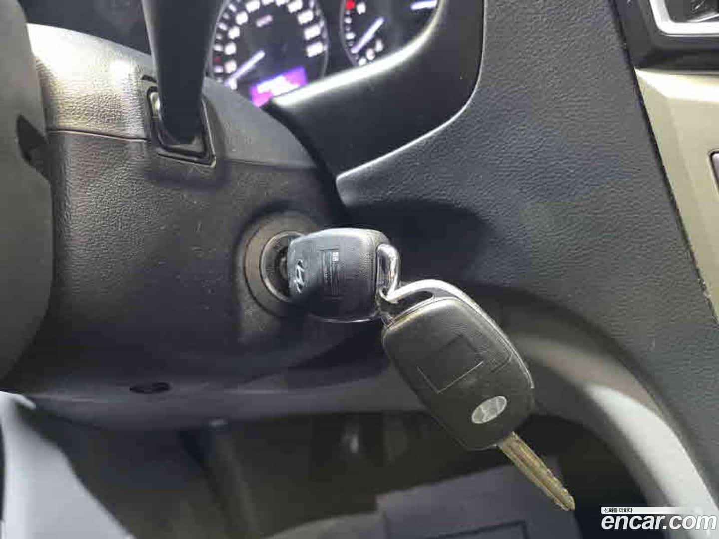Starex Hyundai 2019.6-OPTION-017