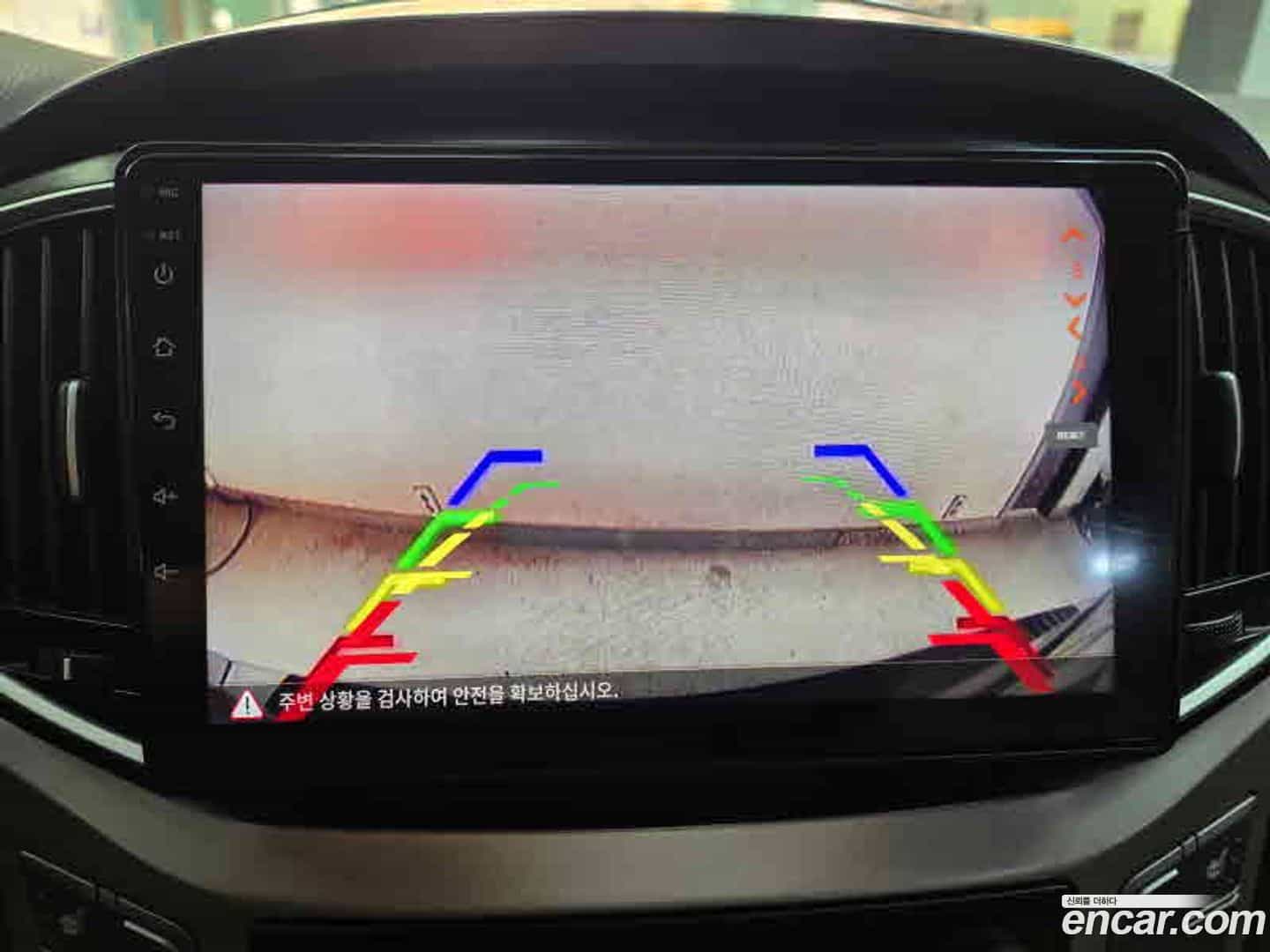 Starex Hyundai 2019.6-OPTION-019