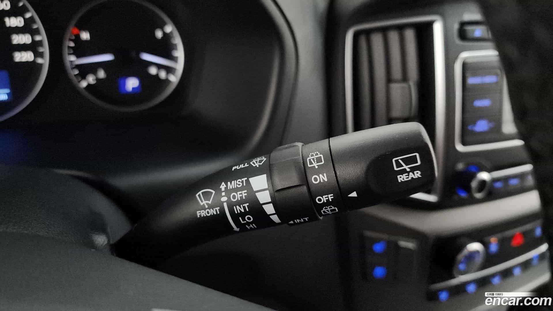 Starex Hyundai 2019.11-OPTION-040