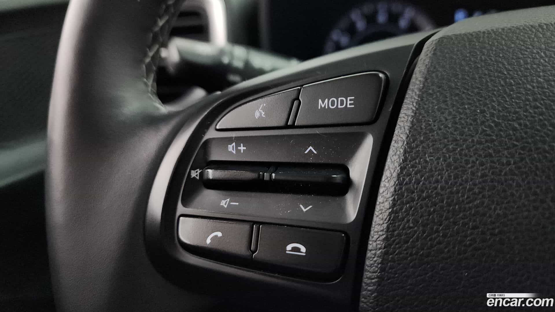 Venue Hyundai 2019.10-OPTION-022