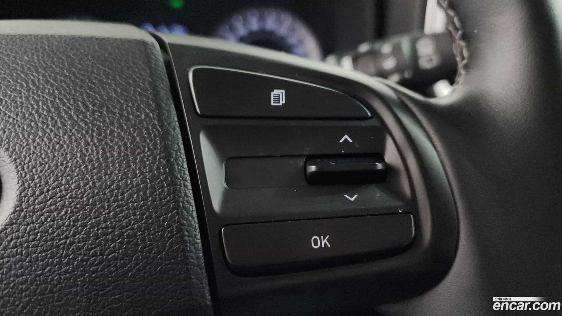 Venue Hyundai 2019.10-OPTION-045