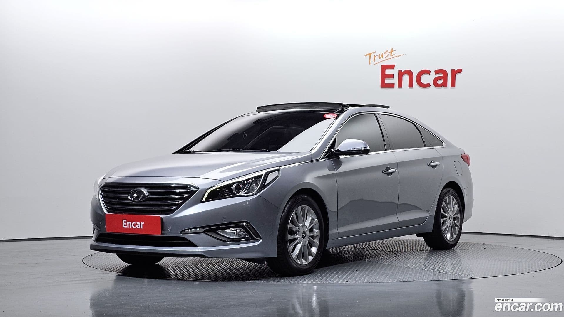 Main__Slider__Photo:Sonata Hyundai 2016.0-0
