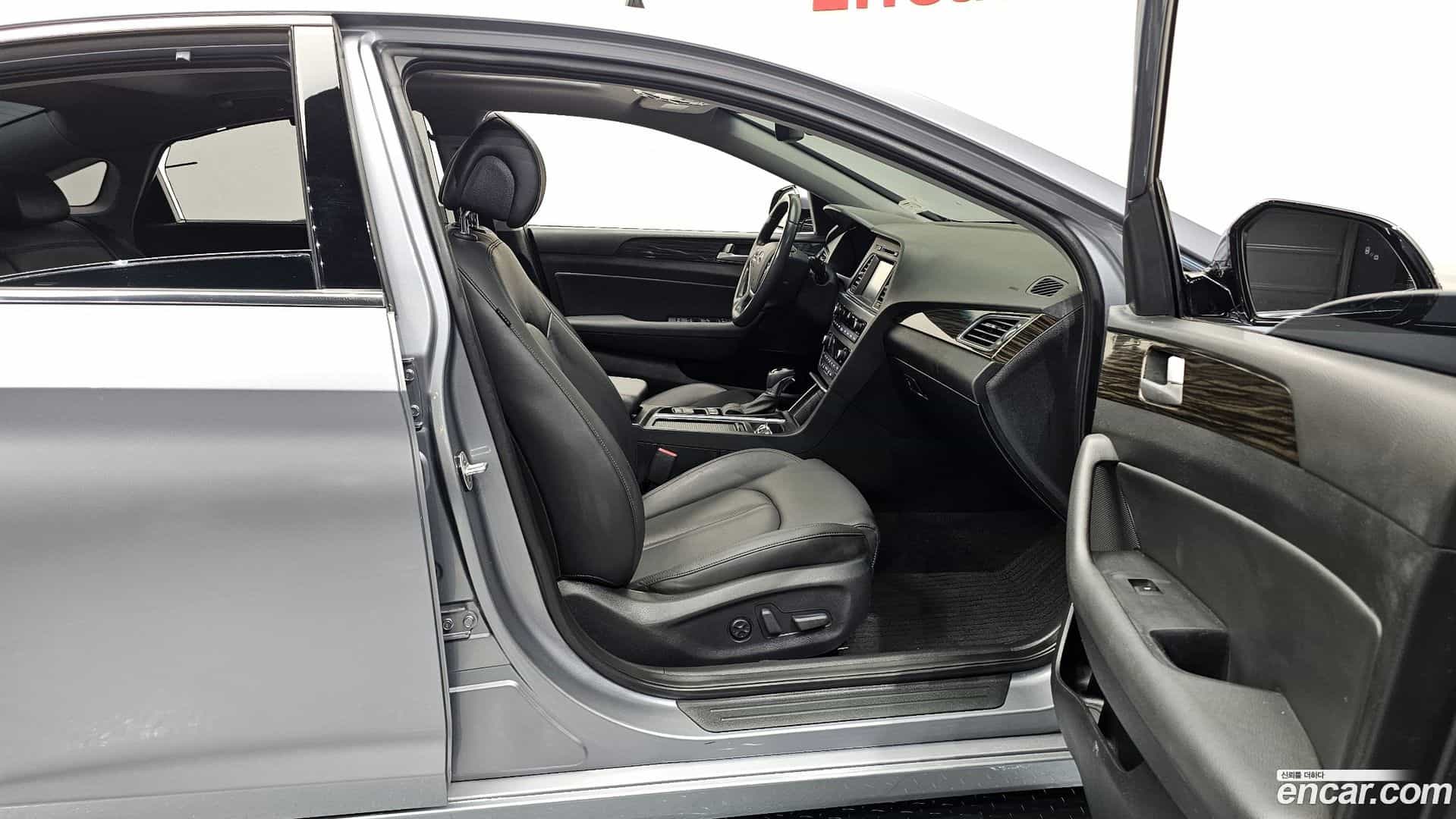 Sonata Hyundai 2016.0-OPTION-015