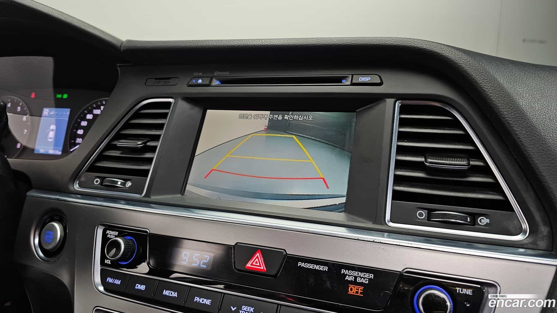 Sonata Hyundai 2016.0-OPTION-019