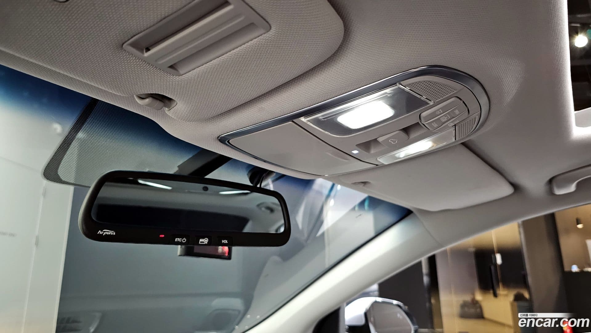 Main__Slider__Photo:Sonata Hyundai 2016.0-16
