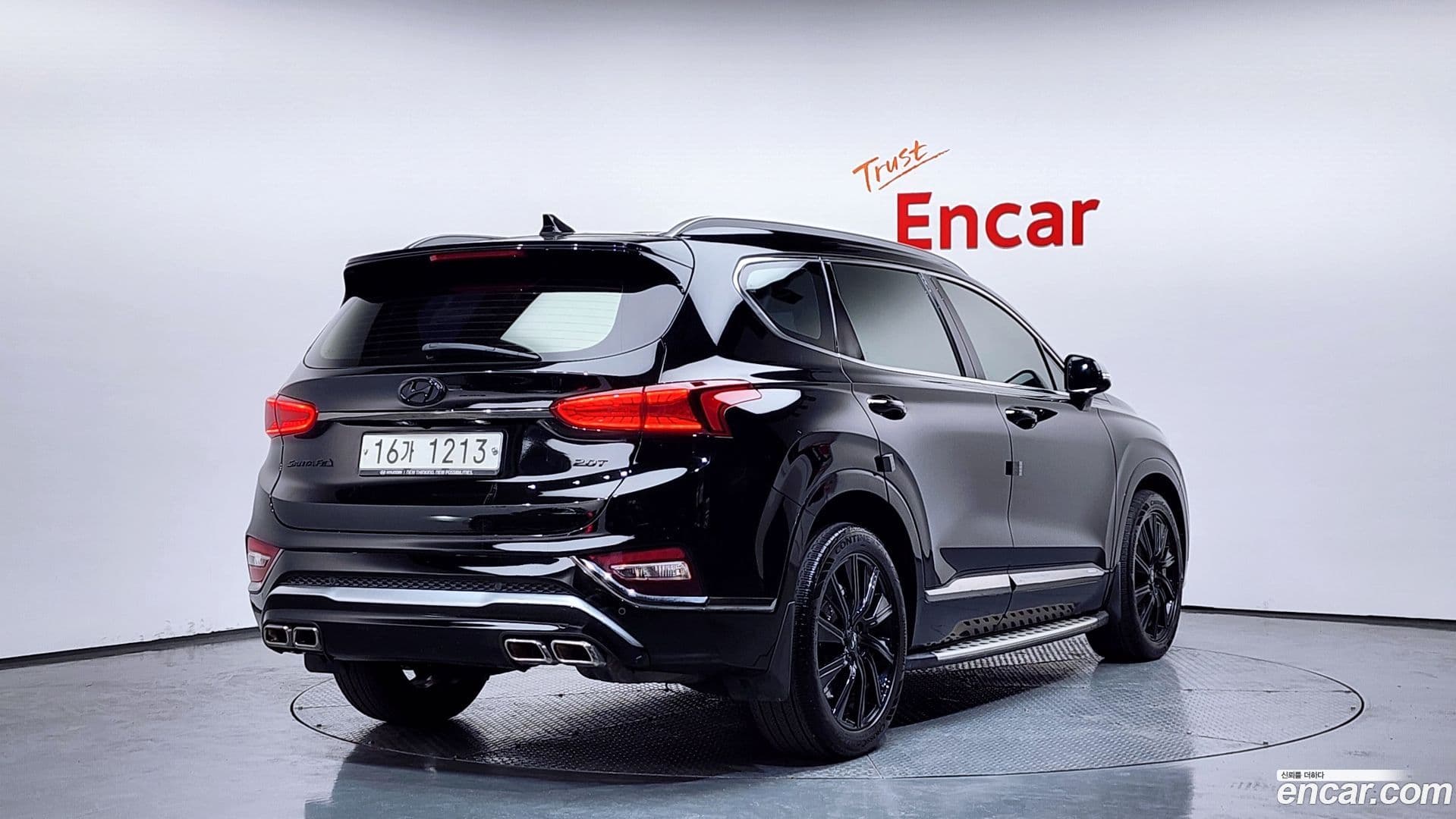Main__Slider__Photo:Santafe Hyundai 2018.9-1