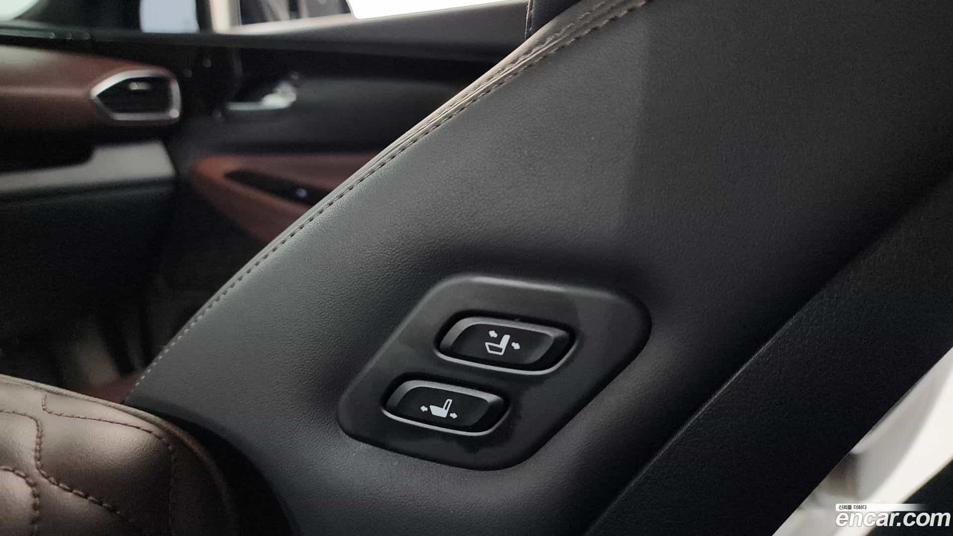 Santafe Hyundai 2018.9-OPTION-050