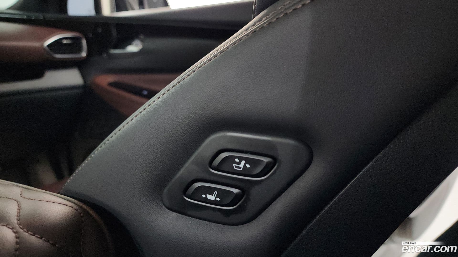 Main__Slider__Photo:Santafe Hyundai 2018.9-36