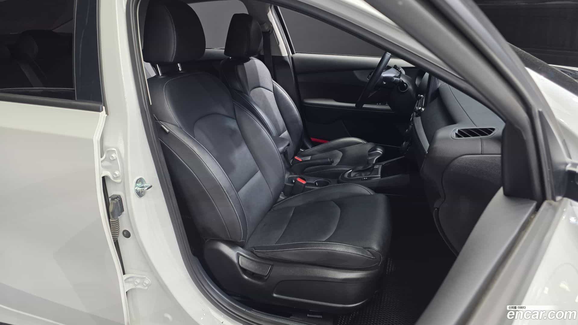 K3 Kia 2021.3-OPTION-016