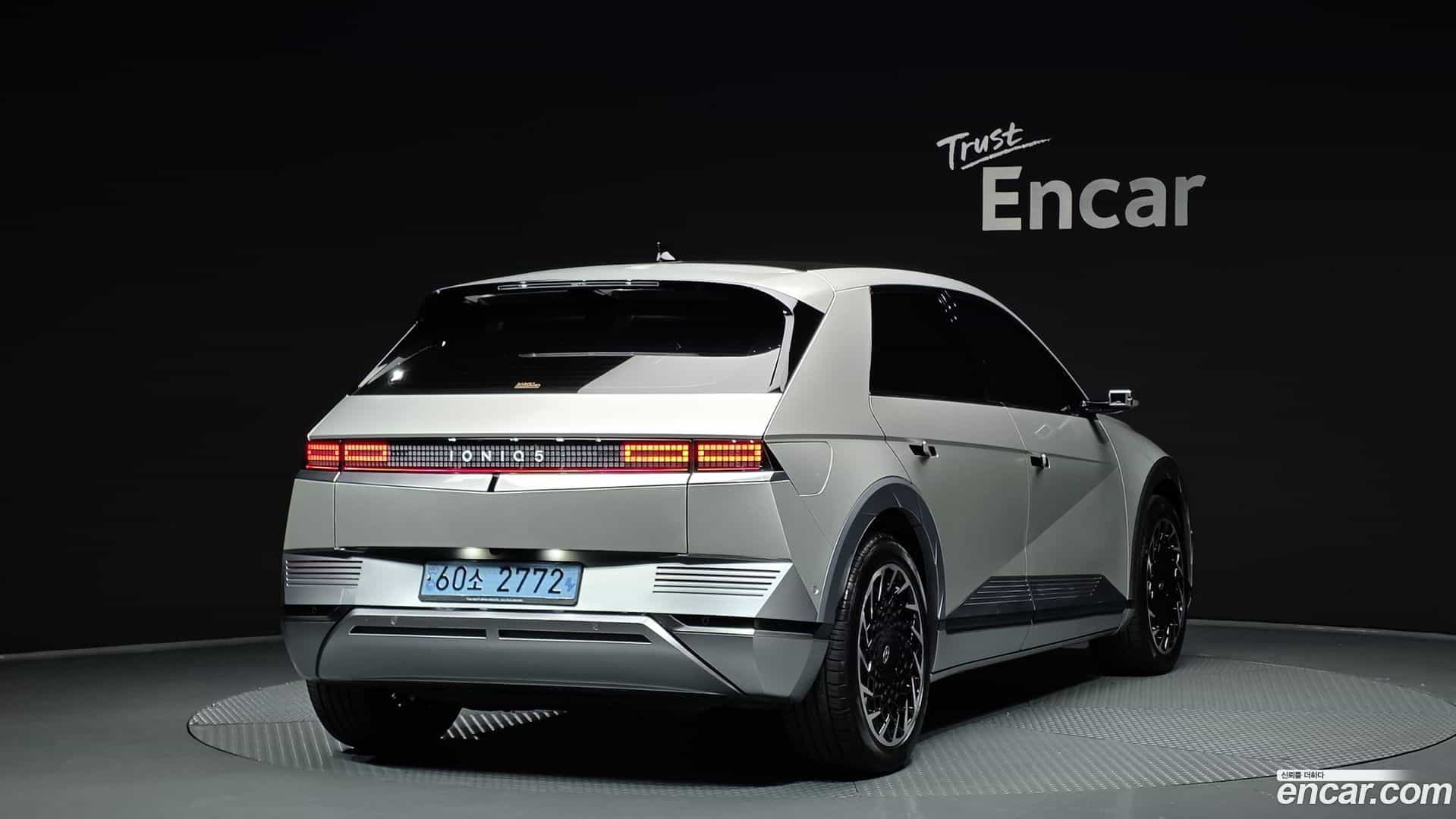 Ioniq5 Hyundai 2021.9-OUTER-002