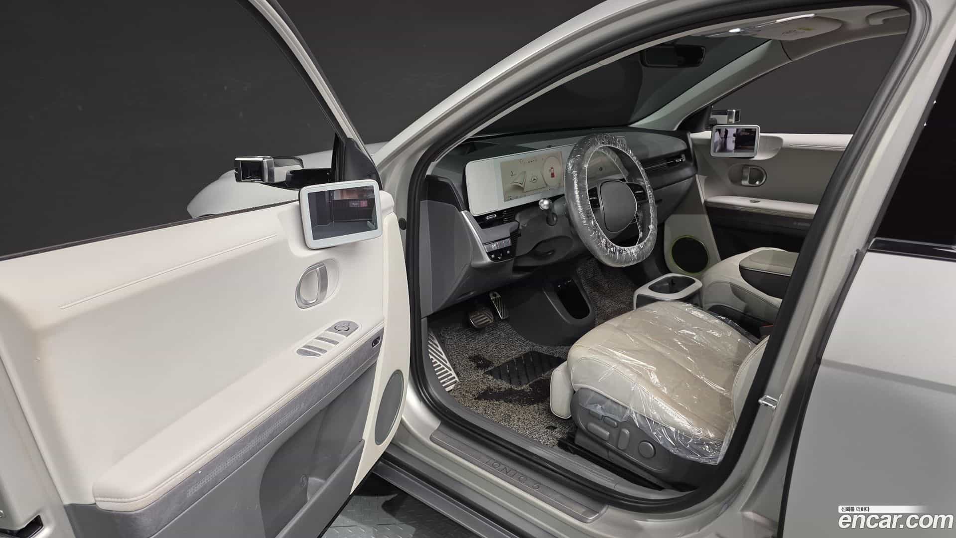 Ioniq5 Hyundai 2021.9-INNER-010