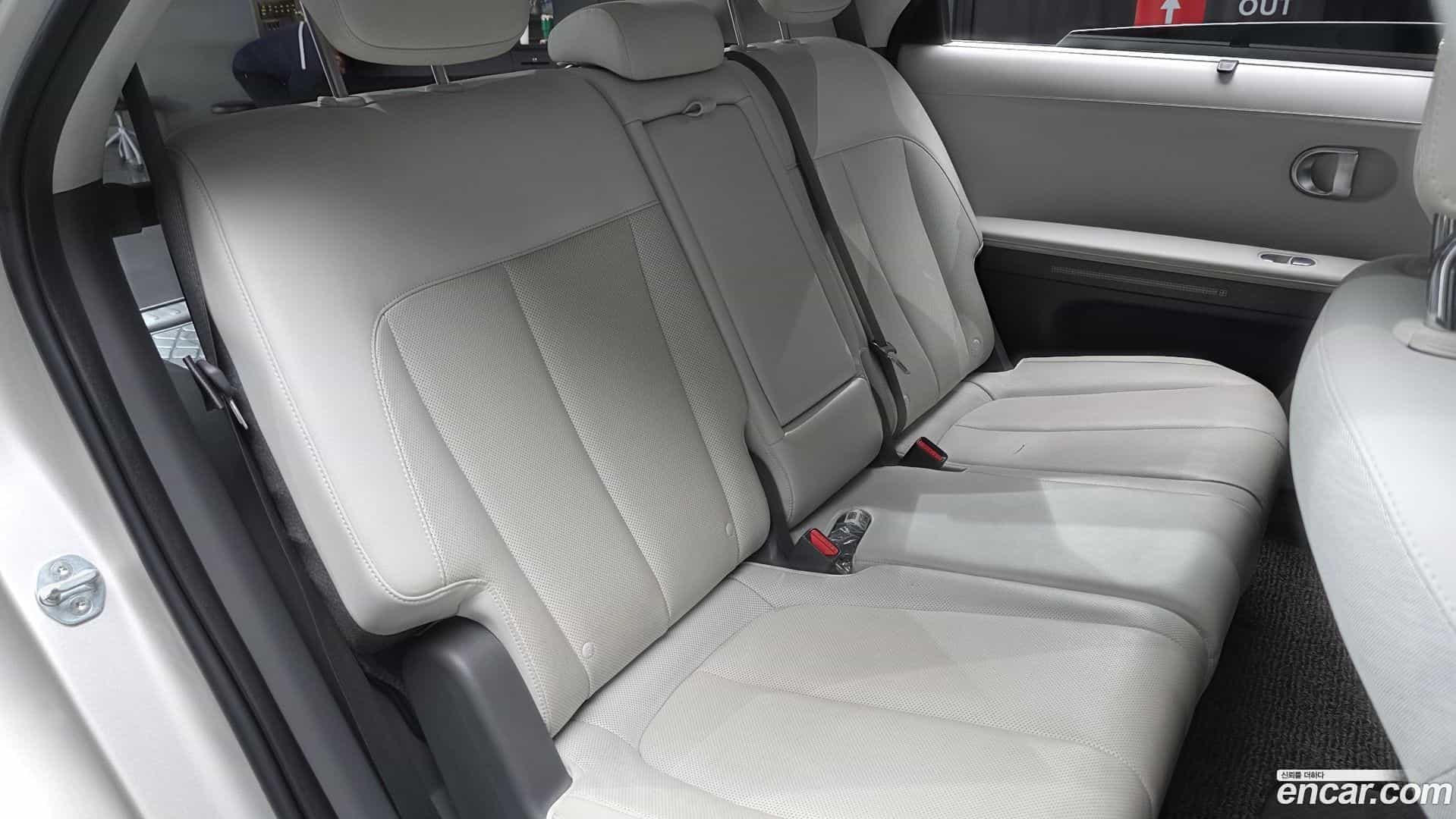 Ioniq5 Hyundai 2021.9-INNER-036