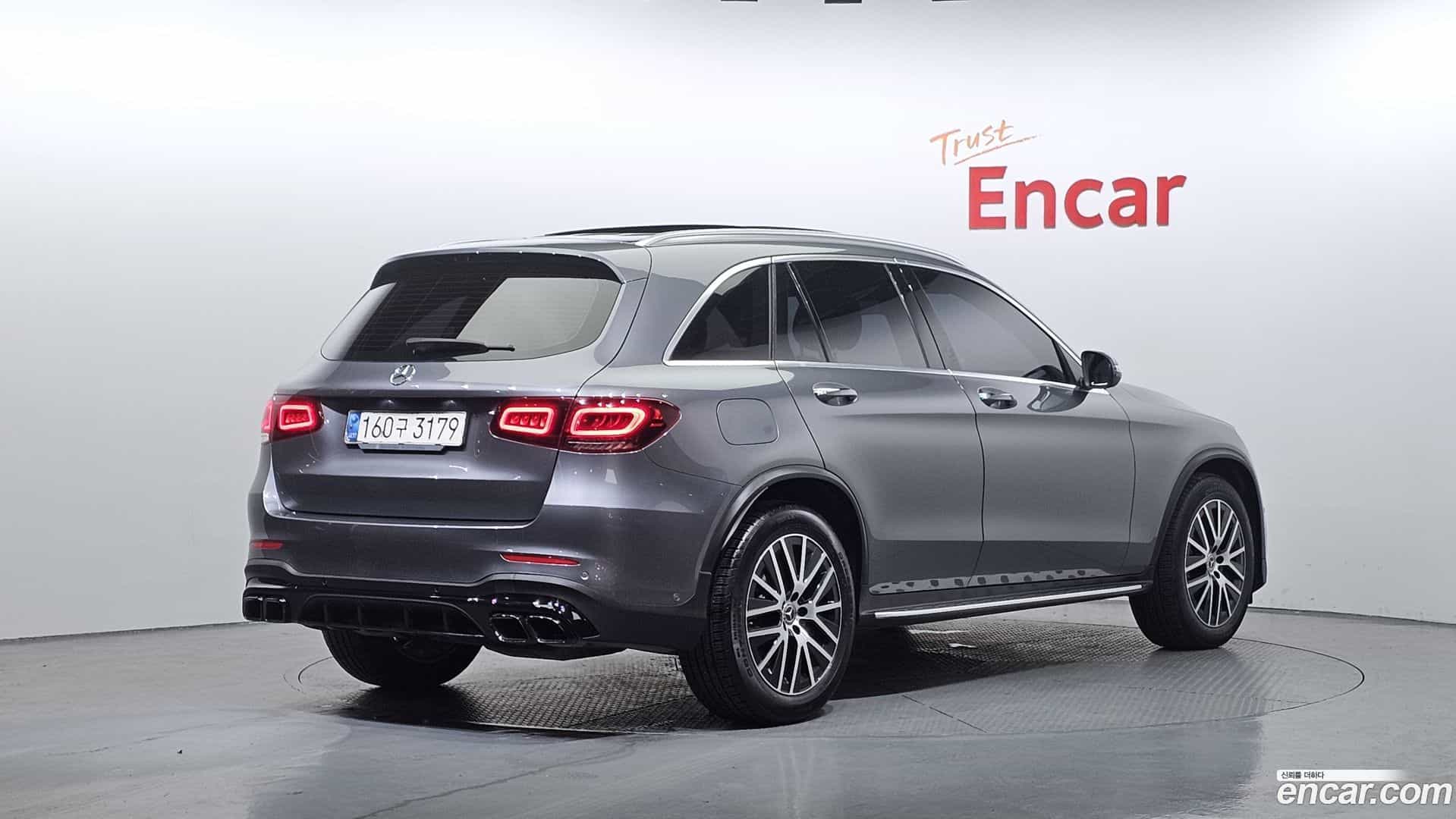 GLC-Class Mercedes-Benz 2020.10-OUTER-002