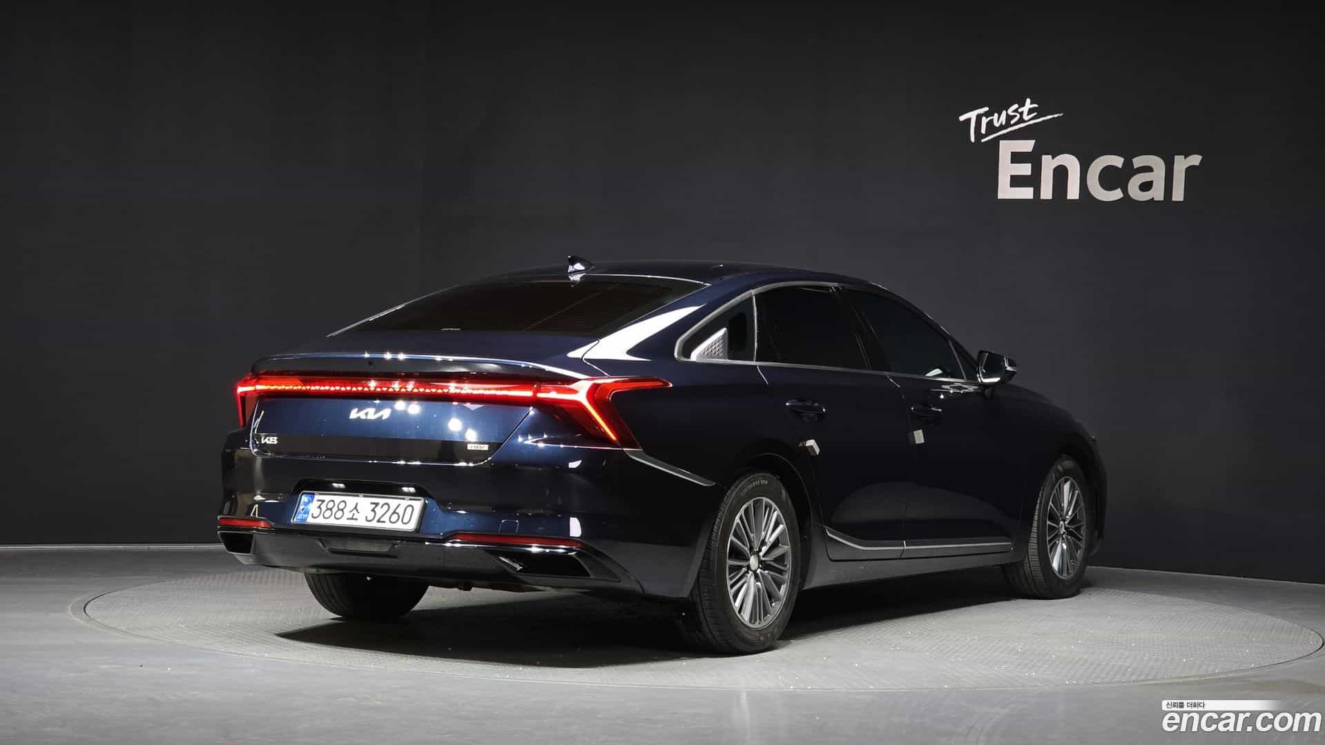 K8 Kia 2021.10-OUTER-002