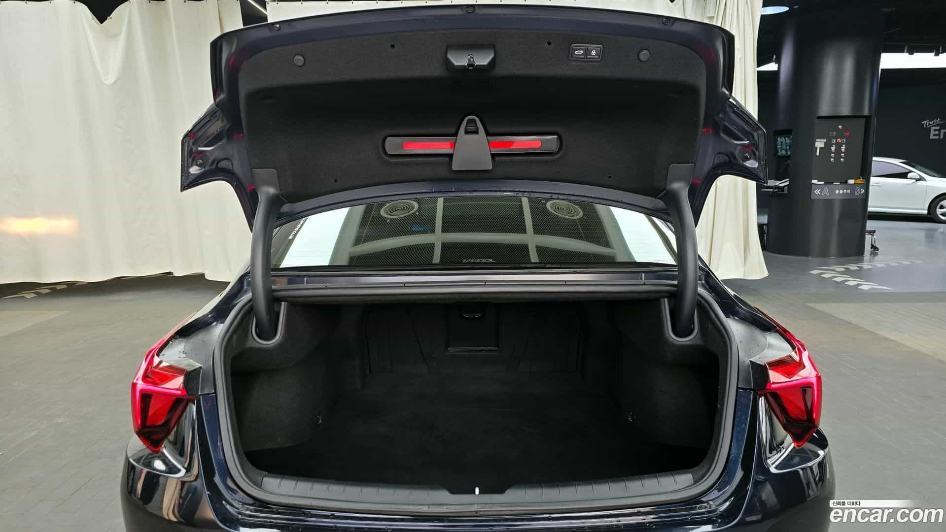 K8 Kia 2021.10-OPTION-024