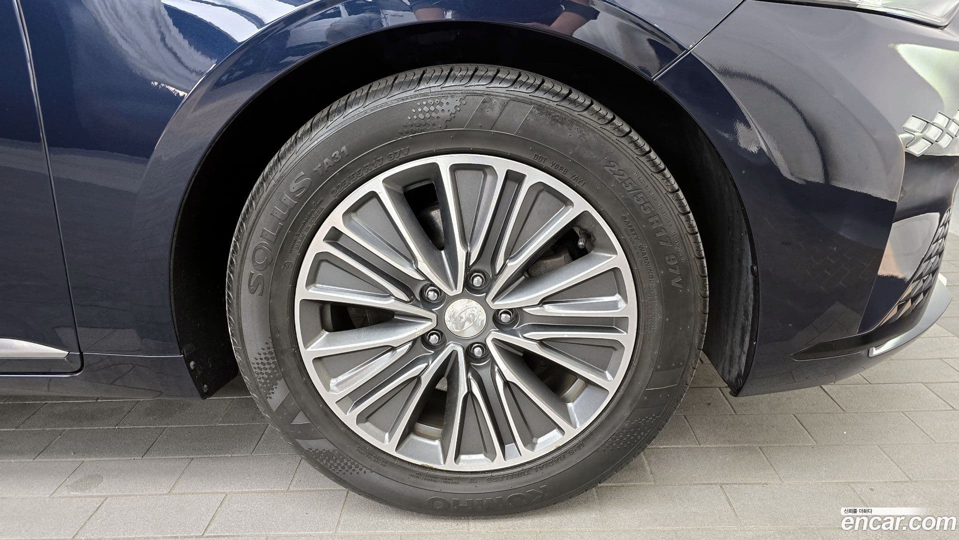 Main__Slider__Photo:K8 Kia 2021.10-20