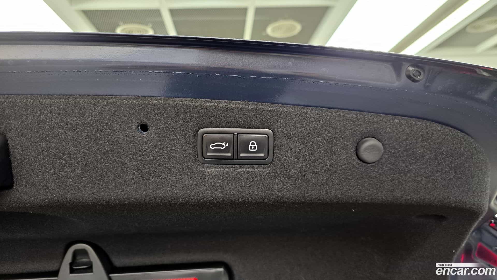 K8 Kia 2021.10-INNER-036