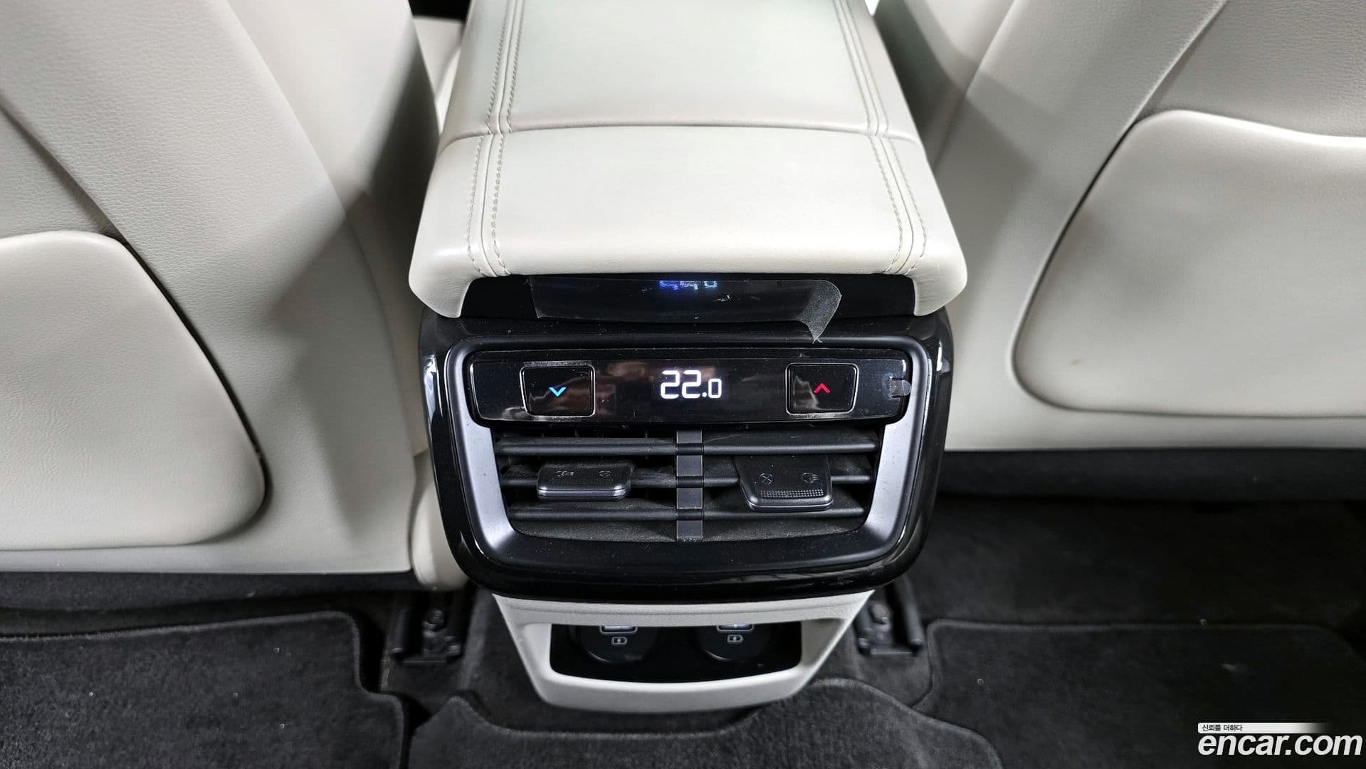 Main__Slider__Photo:K8 Kia 2021.10-30