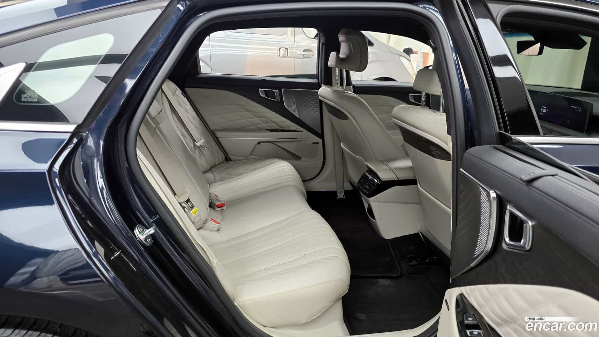 K8 Kia 2021.10-OPTION-045