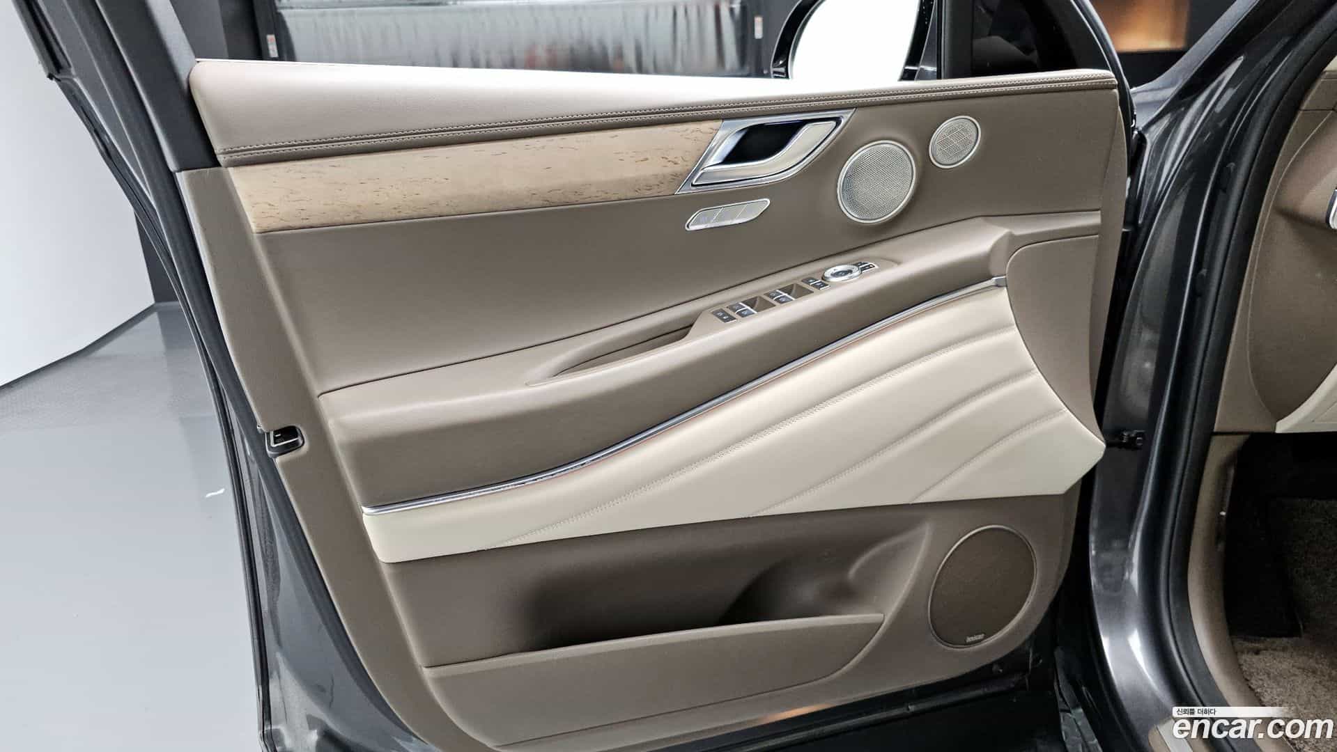 GV80 Genesis 2022.8-INNER-034