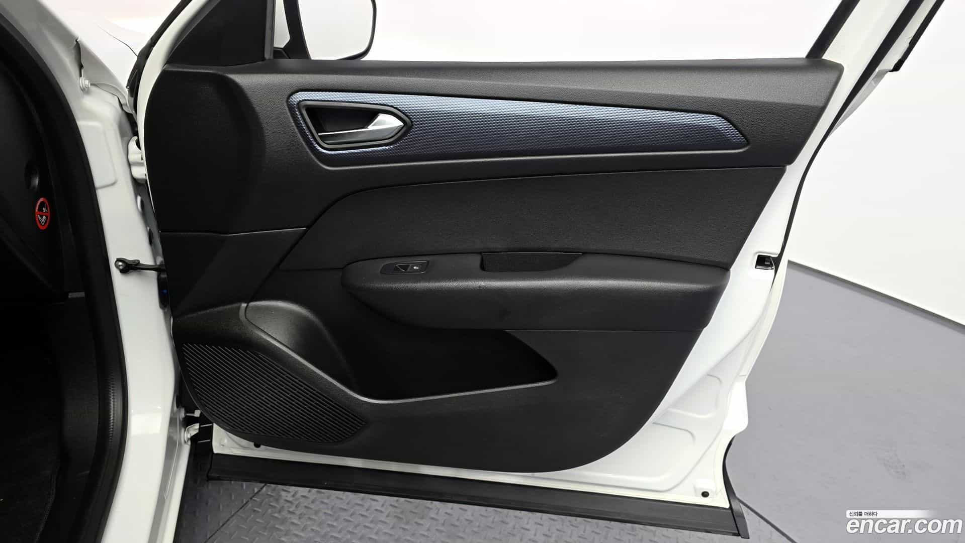XM3 Renault Korea 2021.3-INNER-035