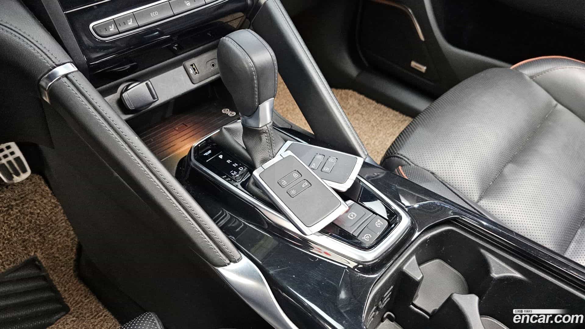 QM6 Renault Korea 2019.9-INNER-009