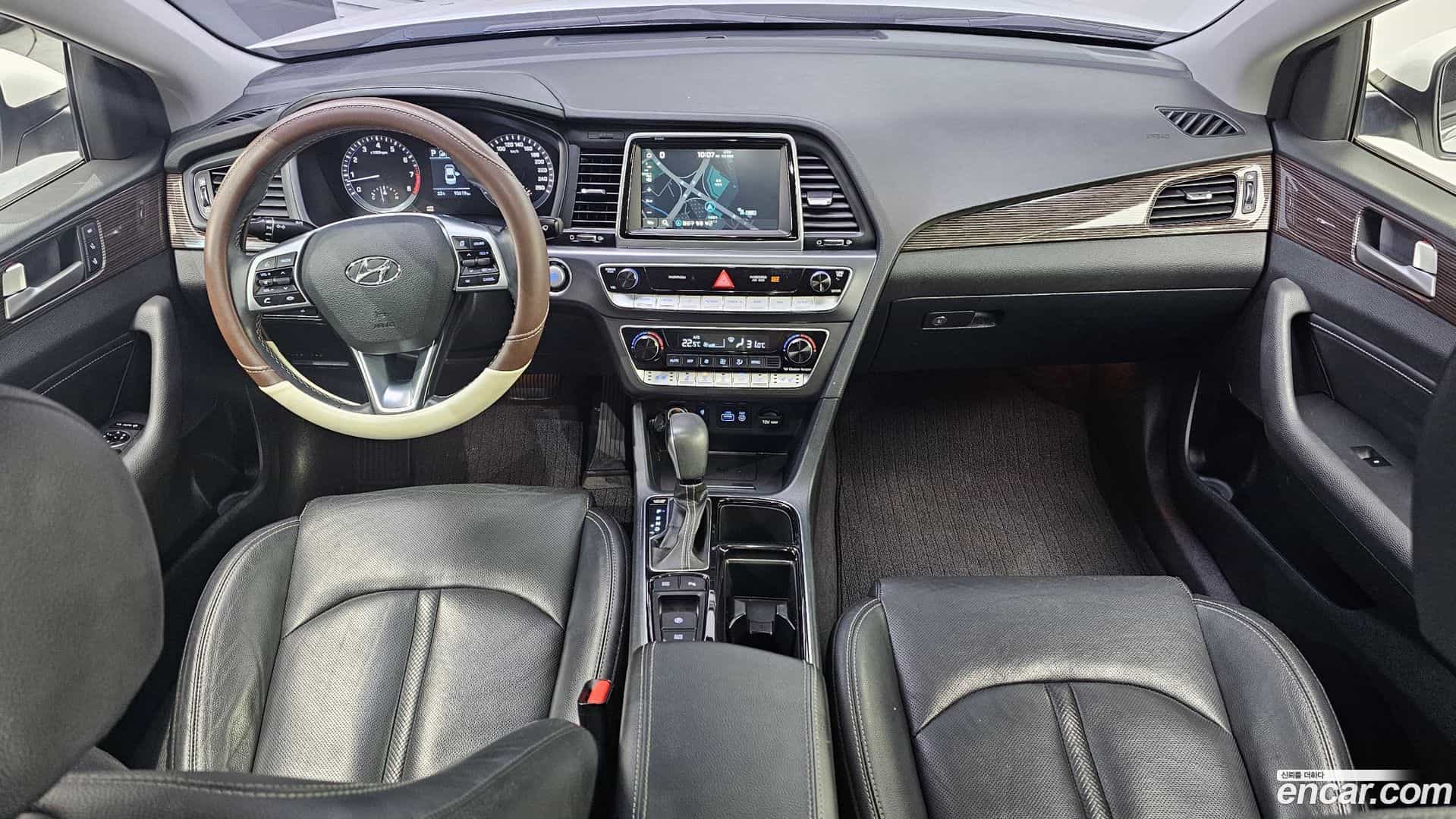 Sonata Hyundai 2017.4-INNER-007