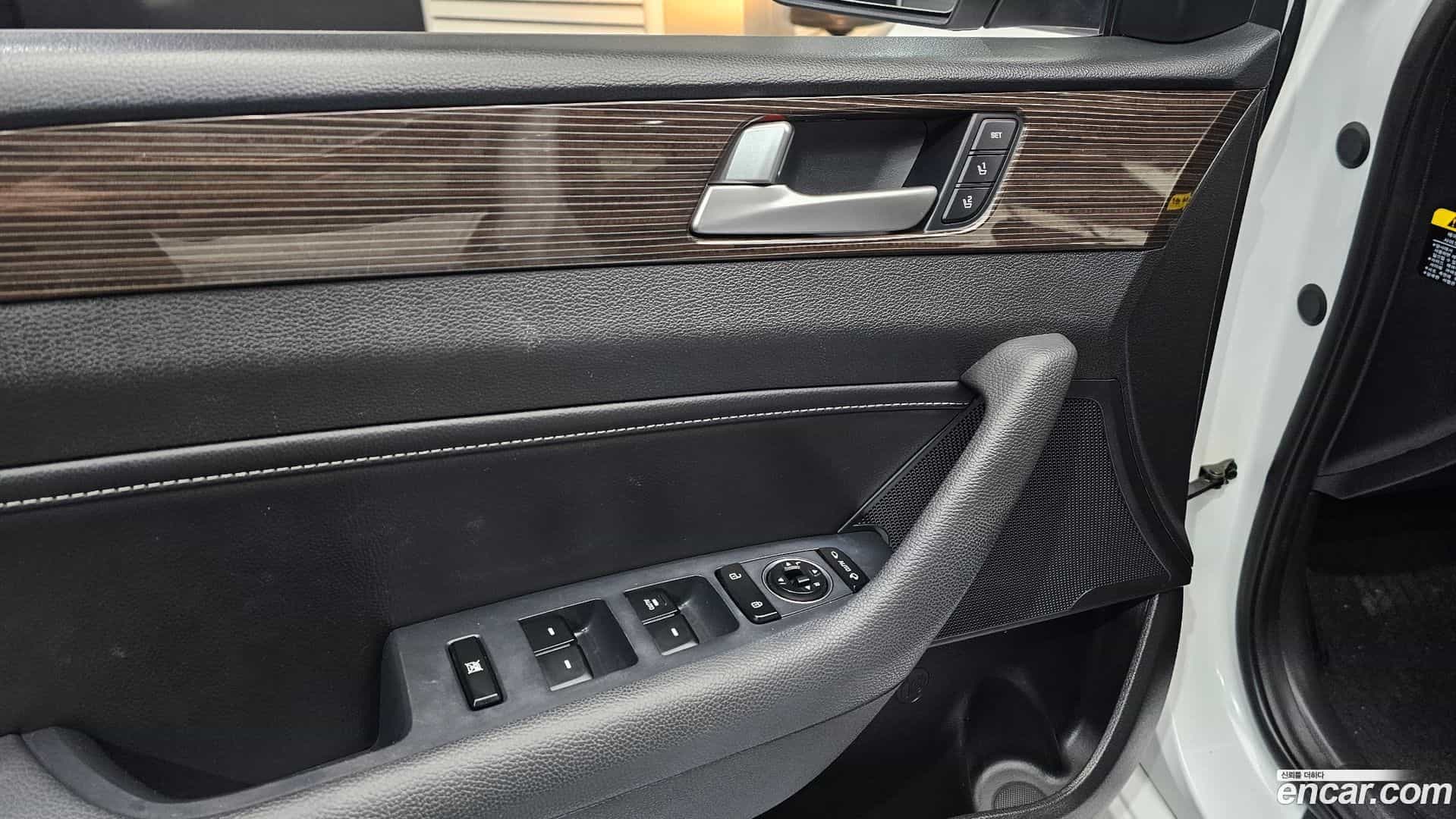 Sonata Hyundai 2017.4-OPTION-021