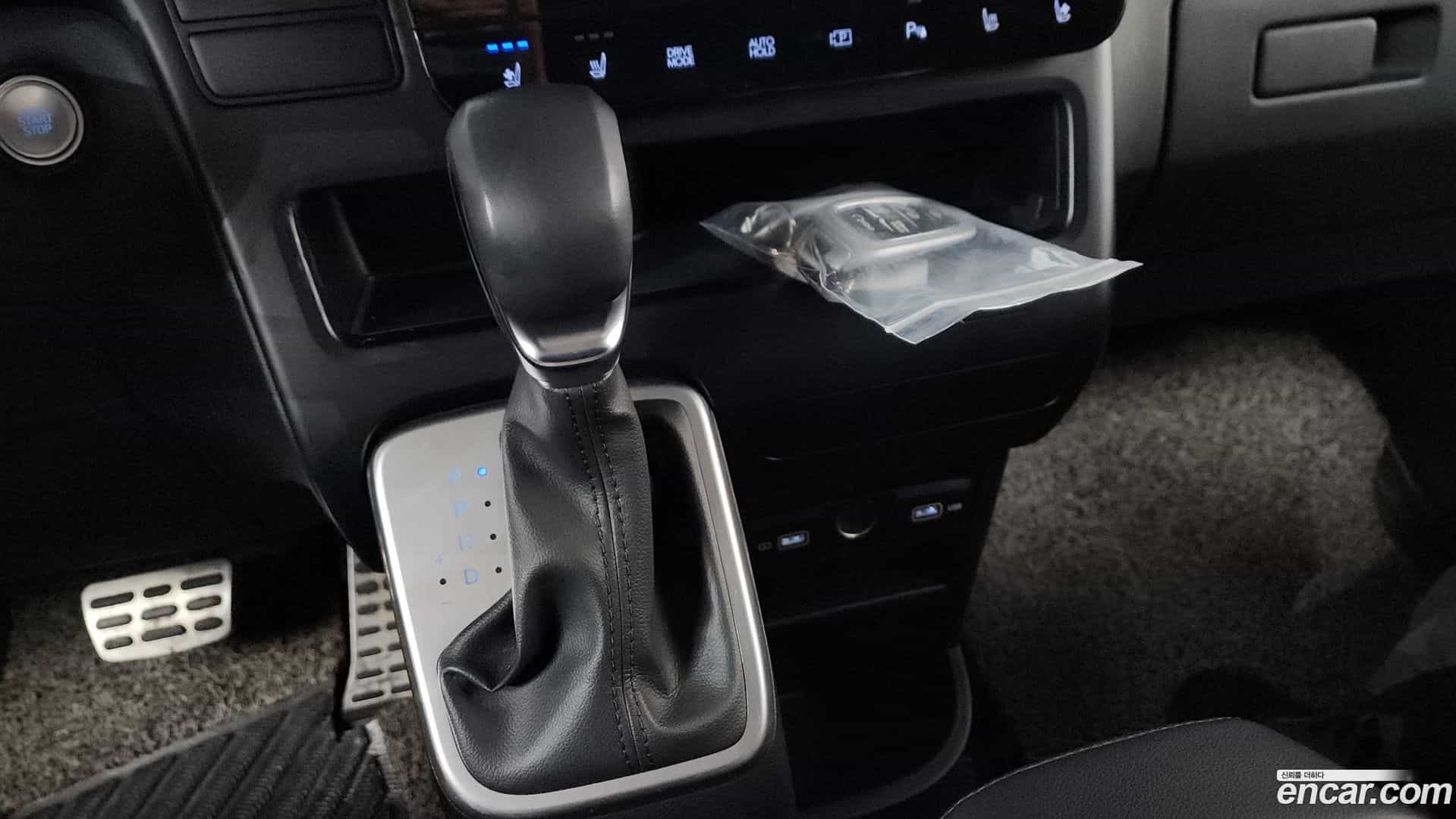 Staria Hyundai 2022.8-INNER-009