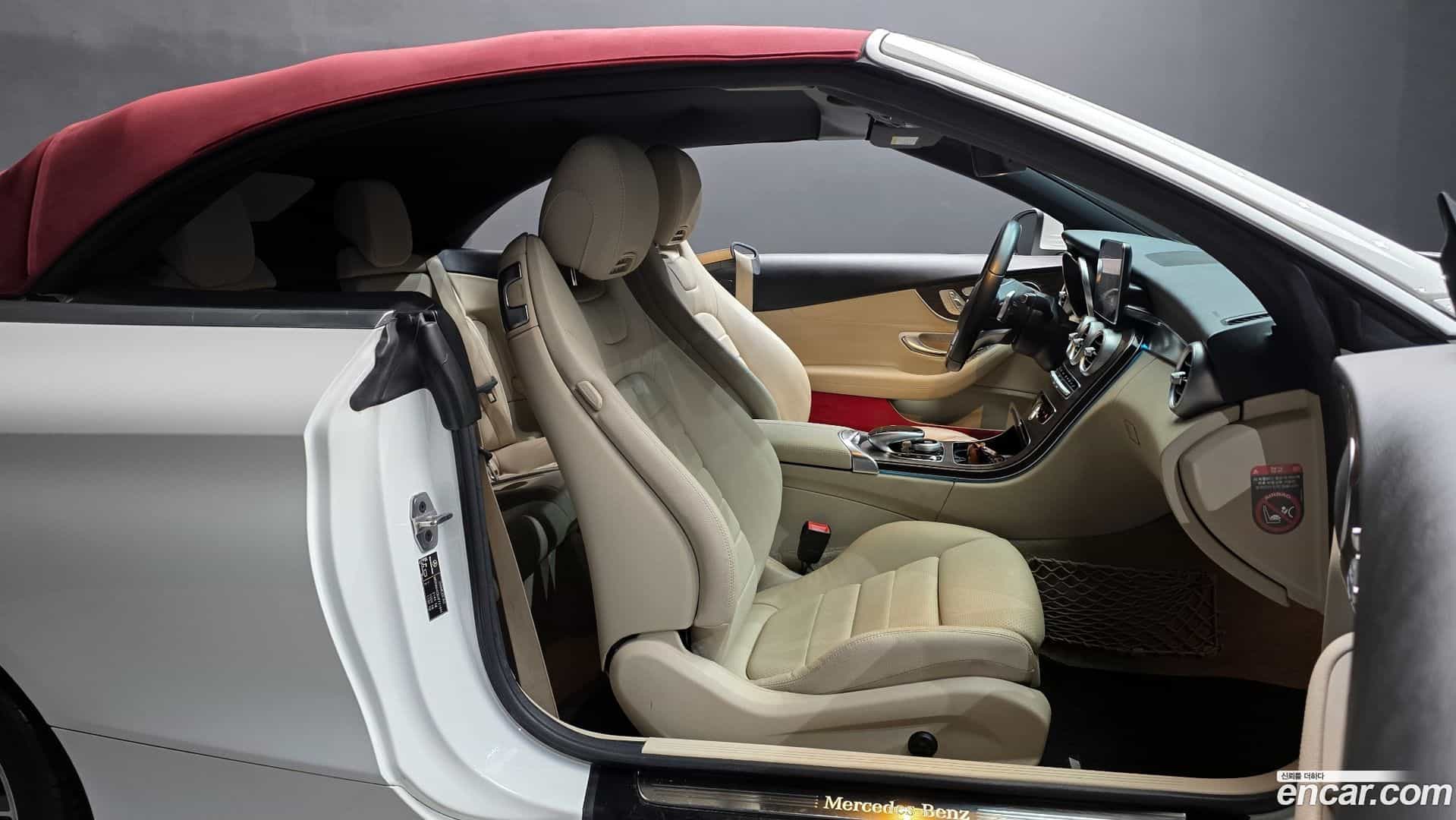 C-Class Mercedes-Benz 2018.3-OPTION-015