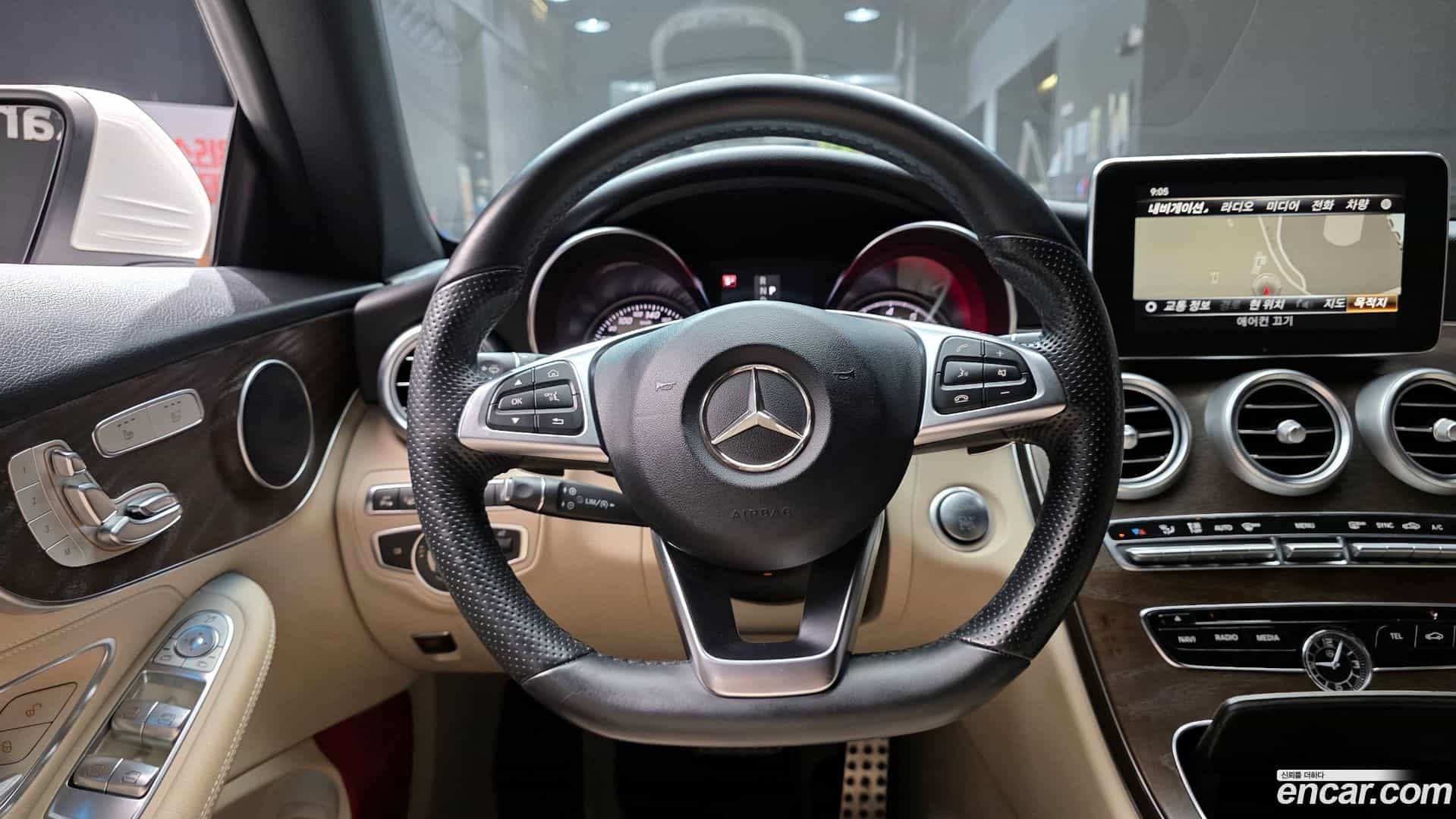 C-Class Mercedes-Benz 2018.3-OPTION-017