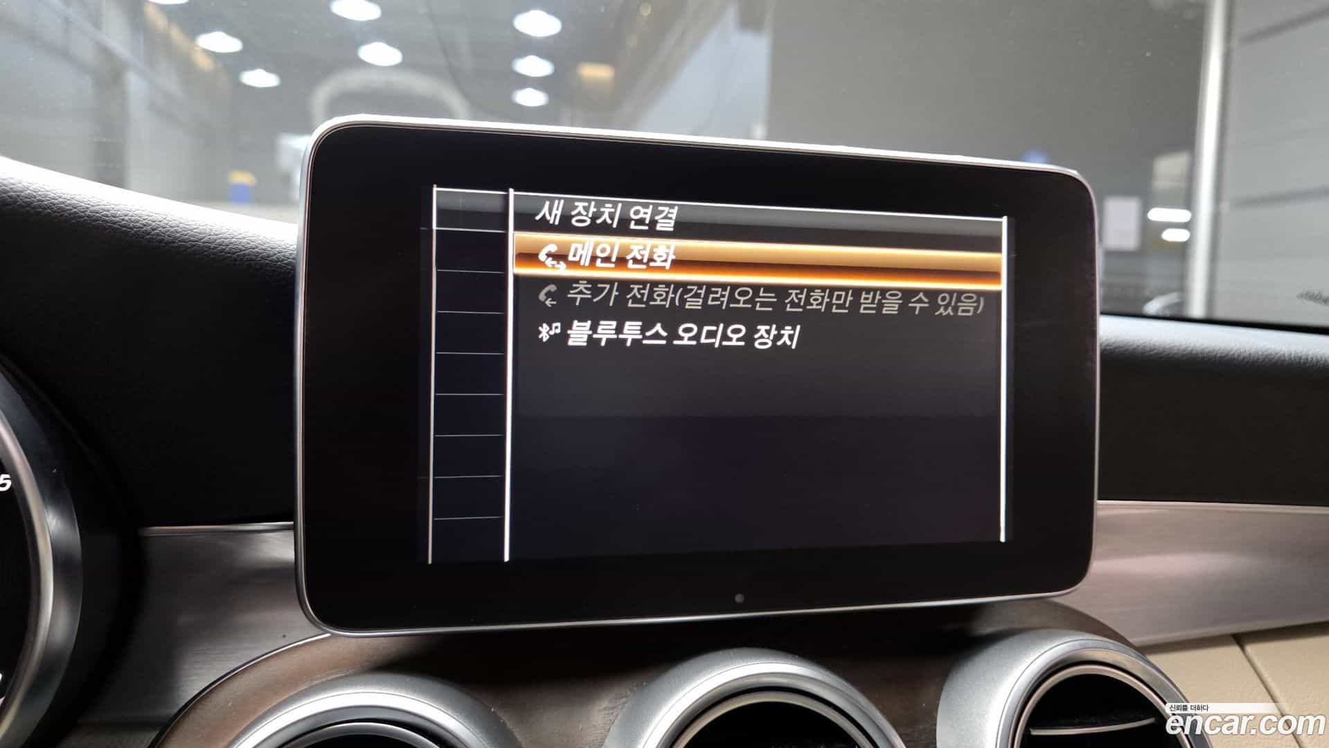 C-Class Mercedes-Benz 2018.3-OPTION-020