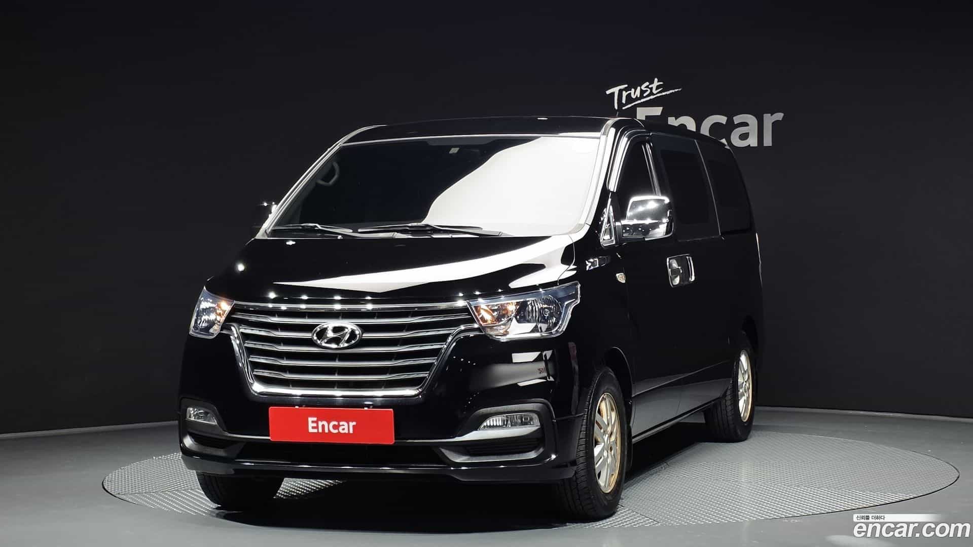 Starex Hyundai 2018.2-OUTER-001