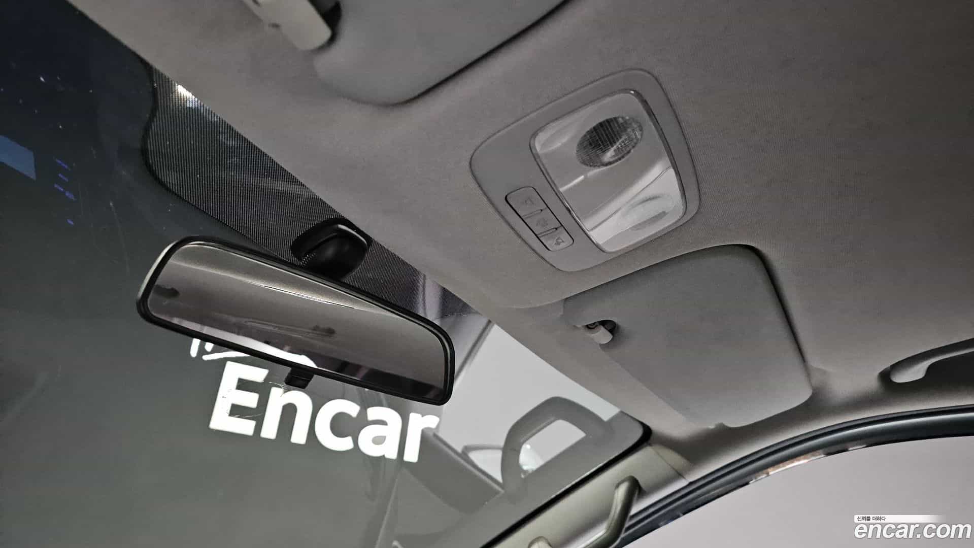 Starex Hyundai 2018.2-OPTION-018