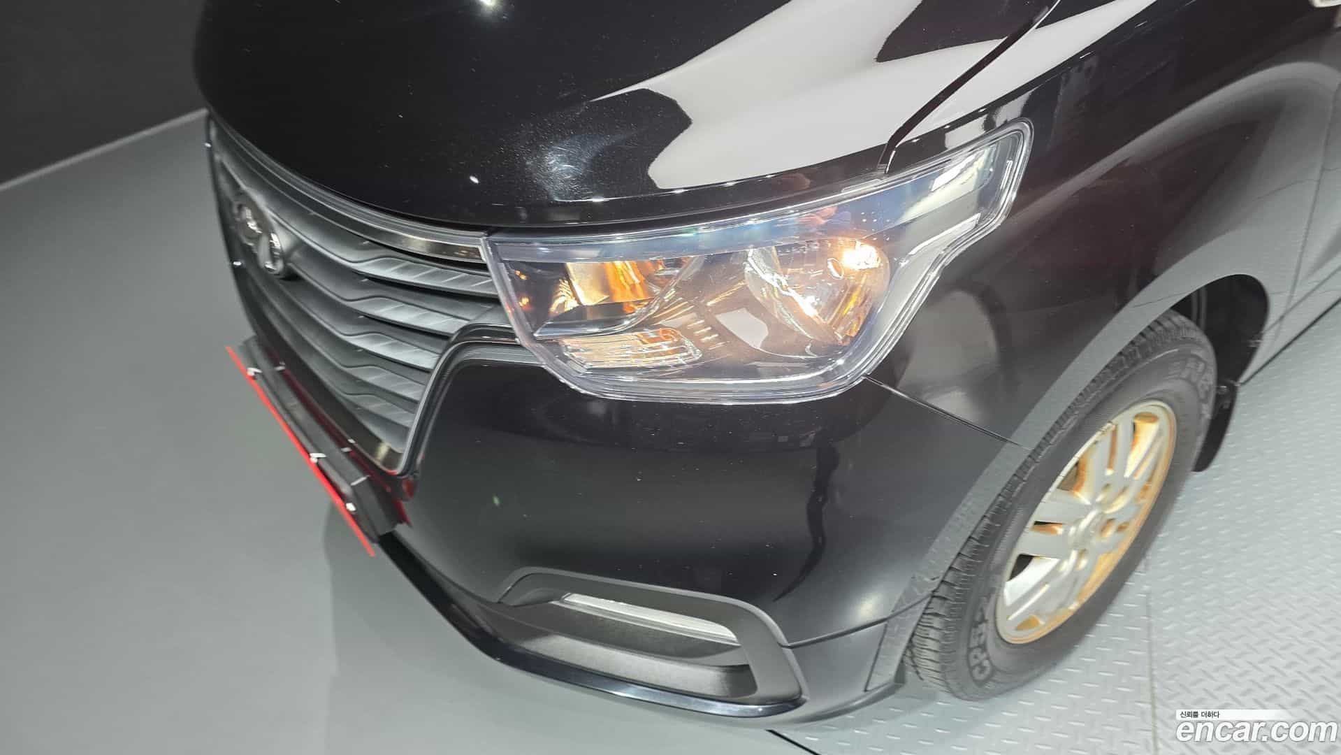 Starex Hyundai 2018.2-OUTER-032
