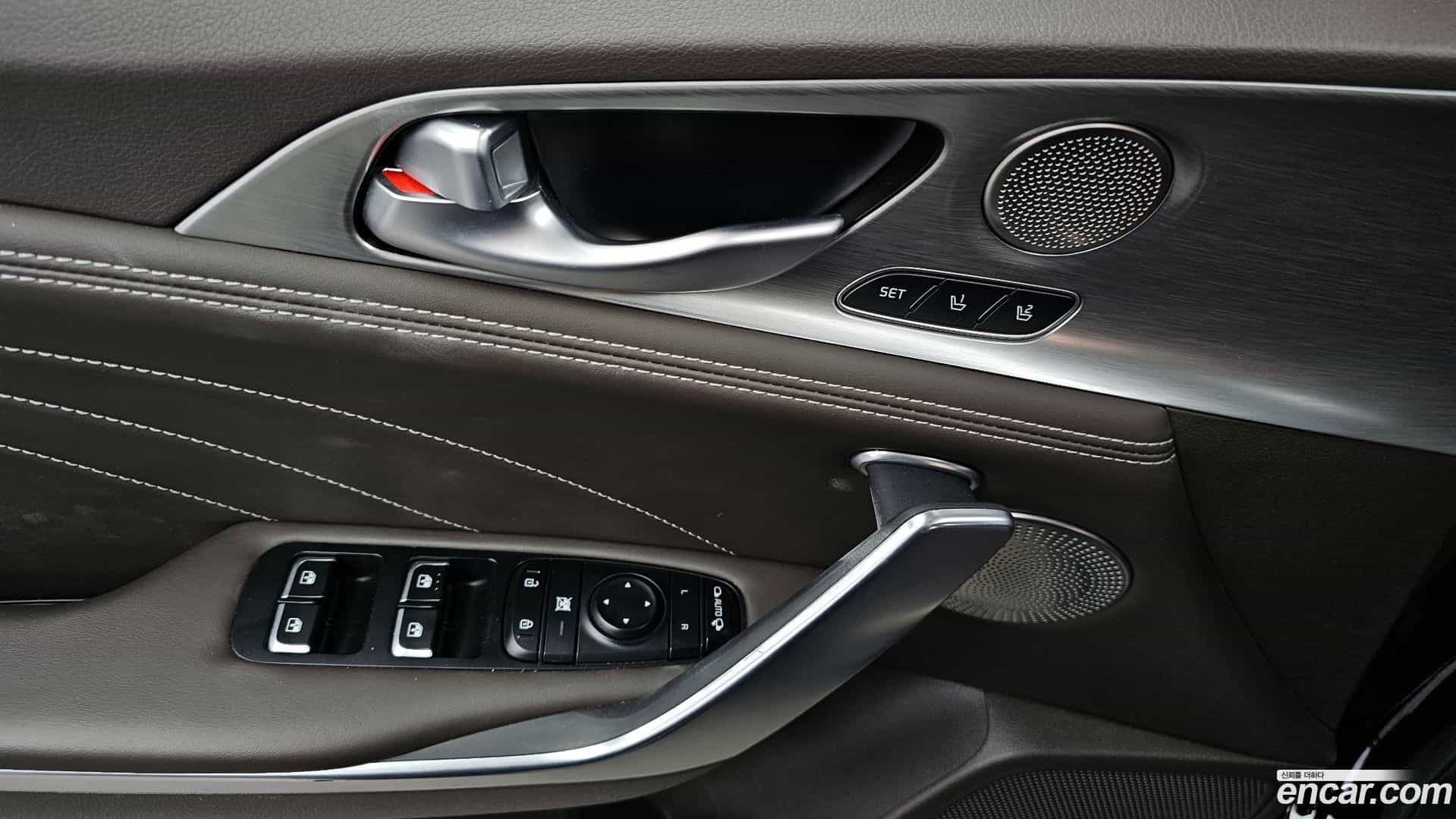 Stinger Kia 2021.11-OPTION-042