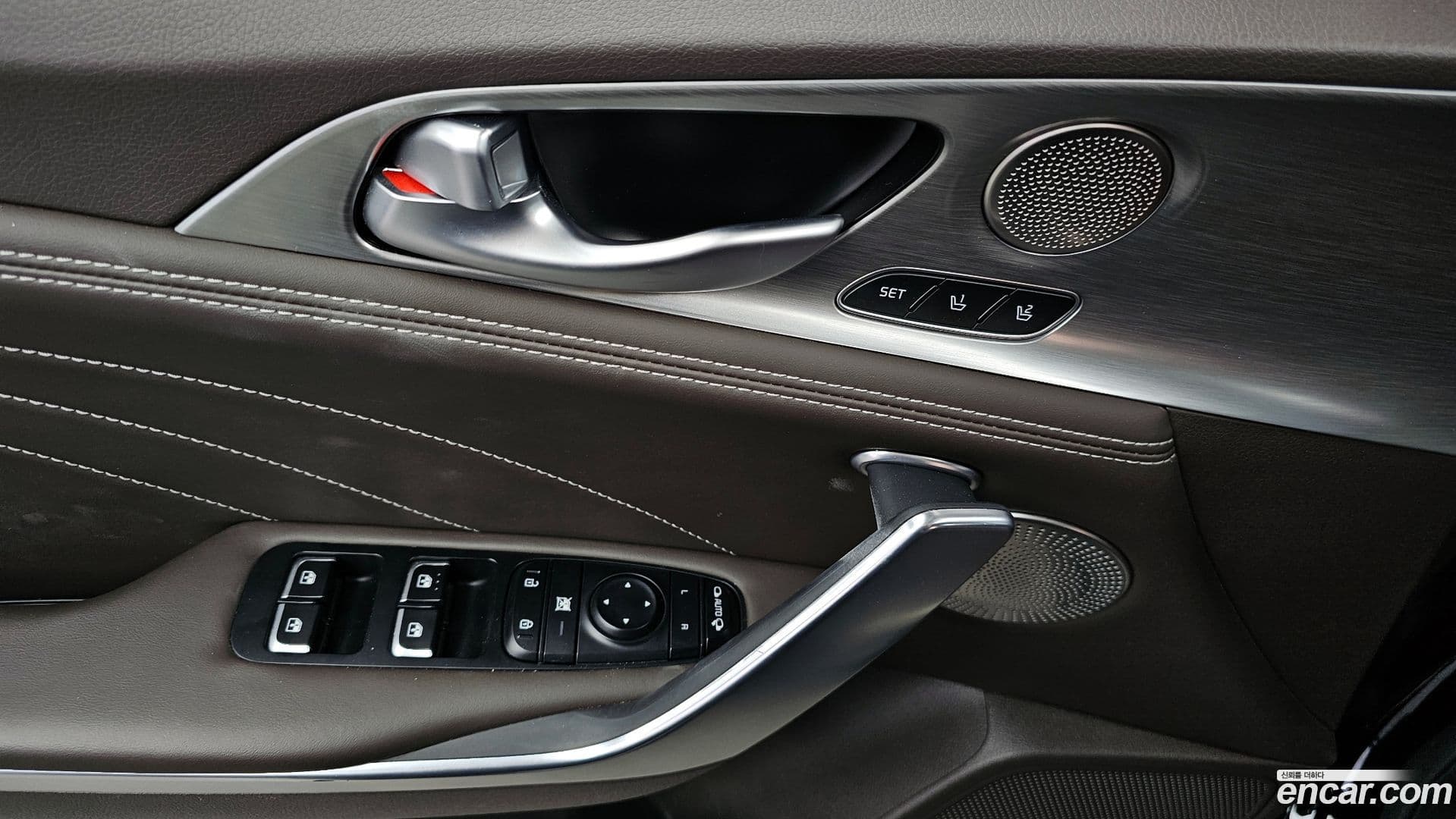Main__Slider__Photo:Stinger Kia 2021.11-28
