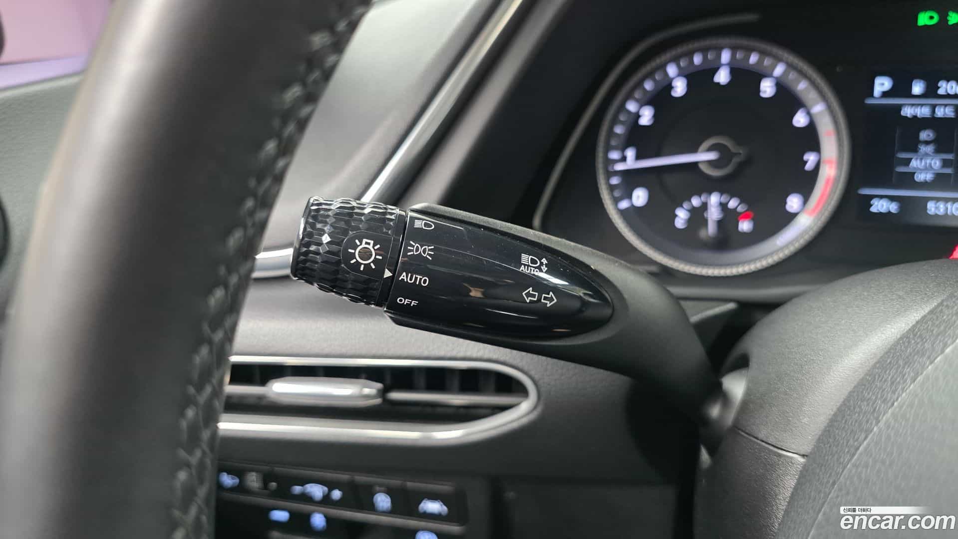 Sonata Hyundai 2019.7-OPTION-043