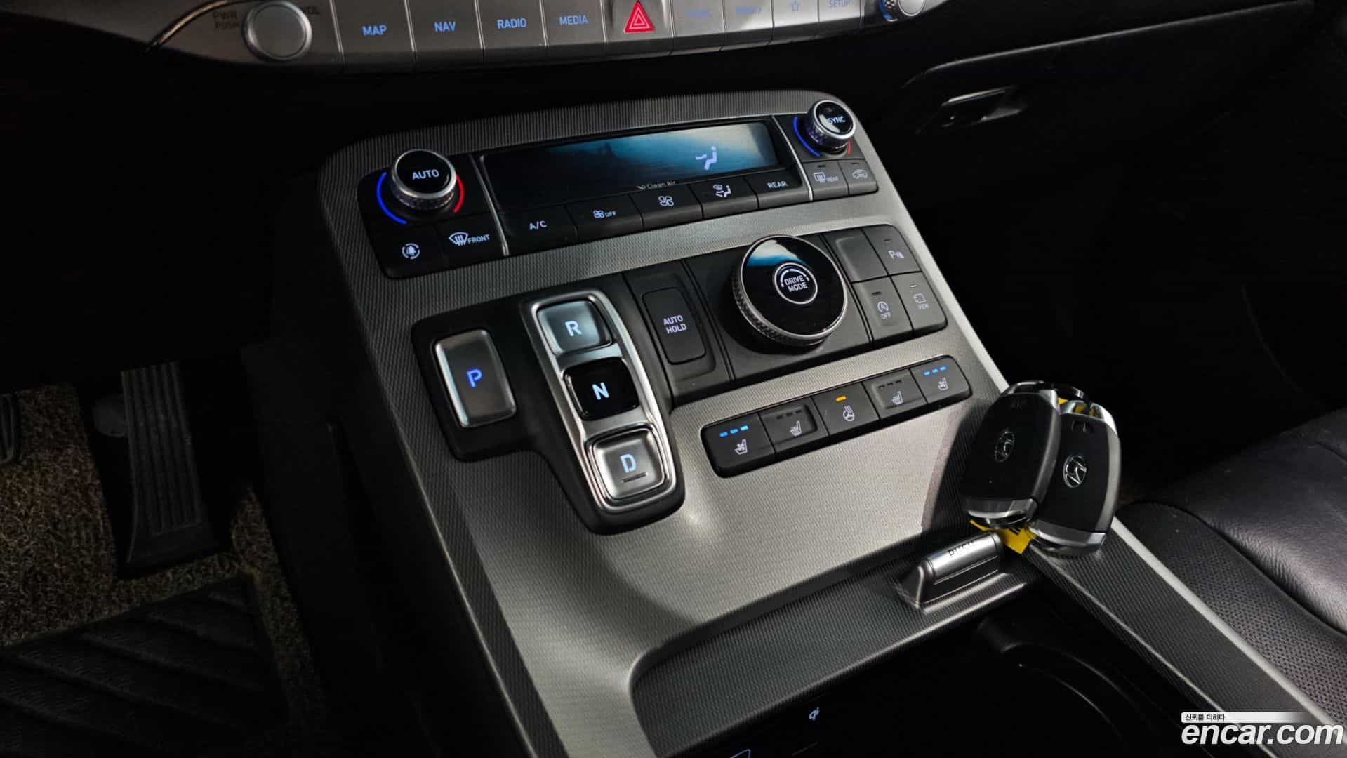 Palisade Hyundai 2019.1-INNER-009