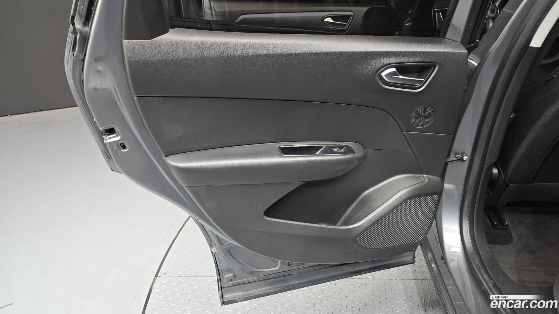 XM3 Renault Korea 2021.5-INNER-035