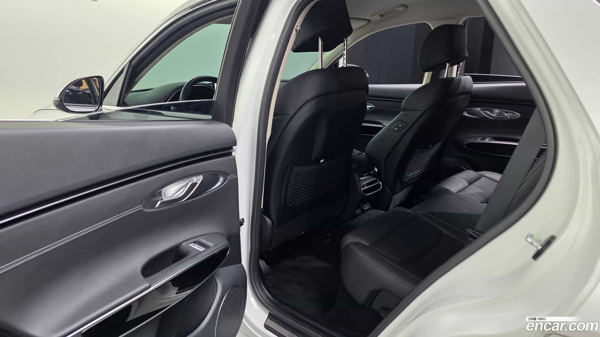 GV70 Genesis 2021.1-INNER-036