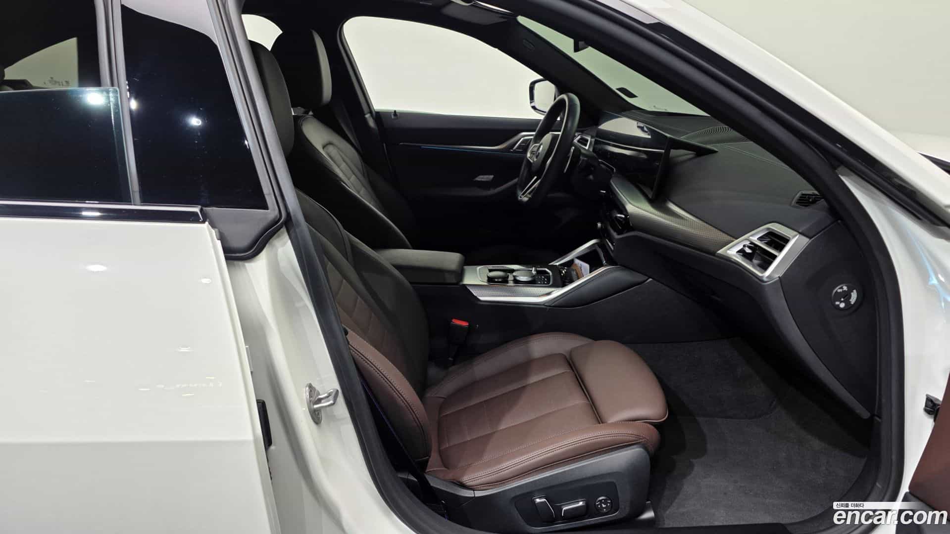 4-Series BMW 2025.4-OPTION-015