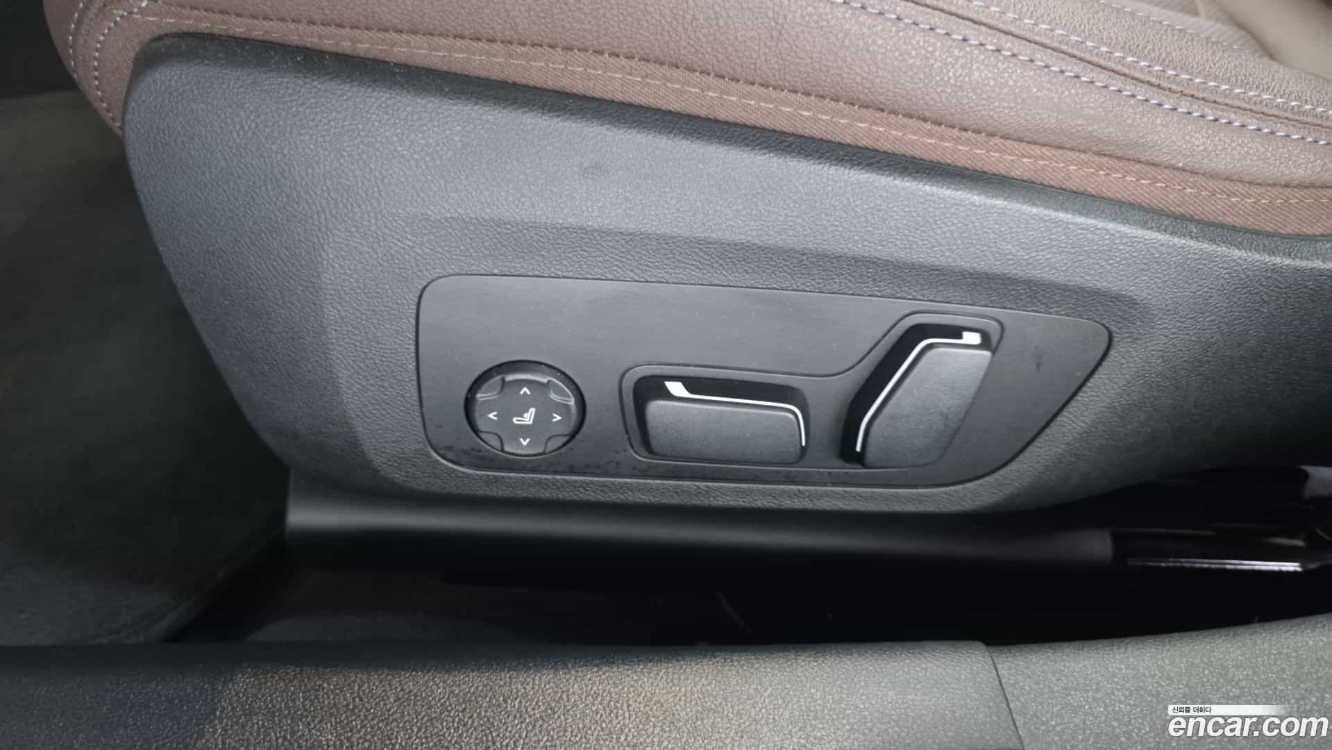4-Series BMW 2025.4-OPTION-047