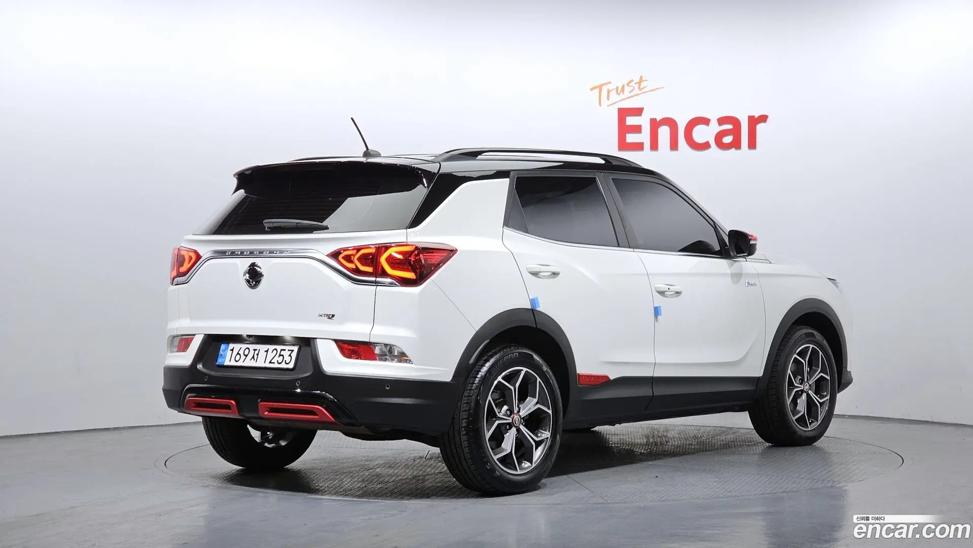 Main__Slider__Photo:KORANDO KG Mobility 2020.10-1